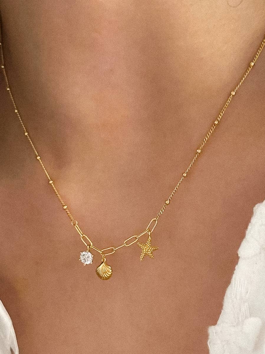 Flanerie Roshell 18K Gold Non-Tarnish Shell and Star Necklace