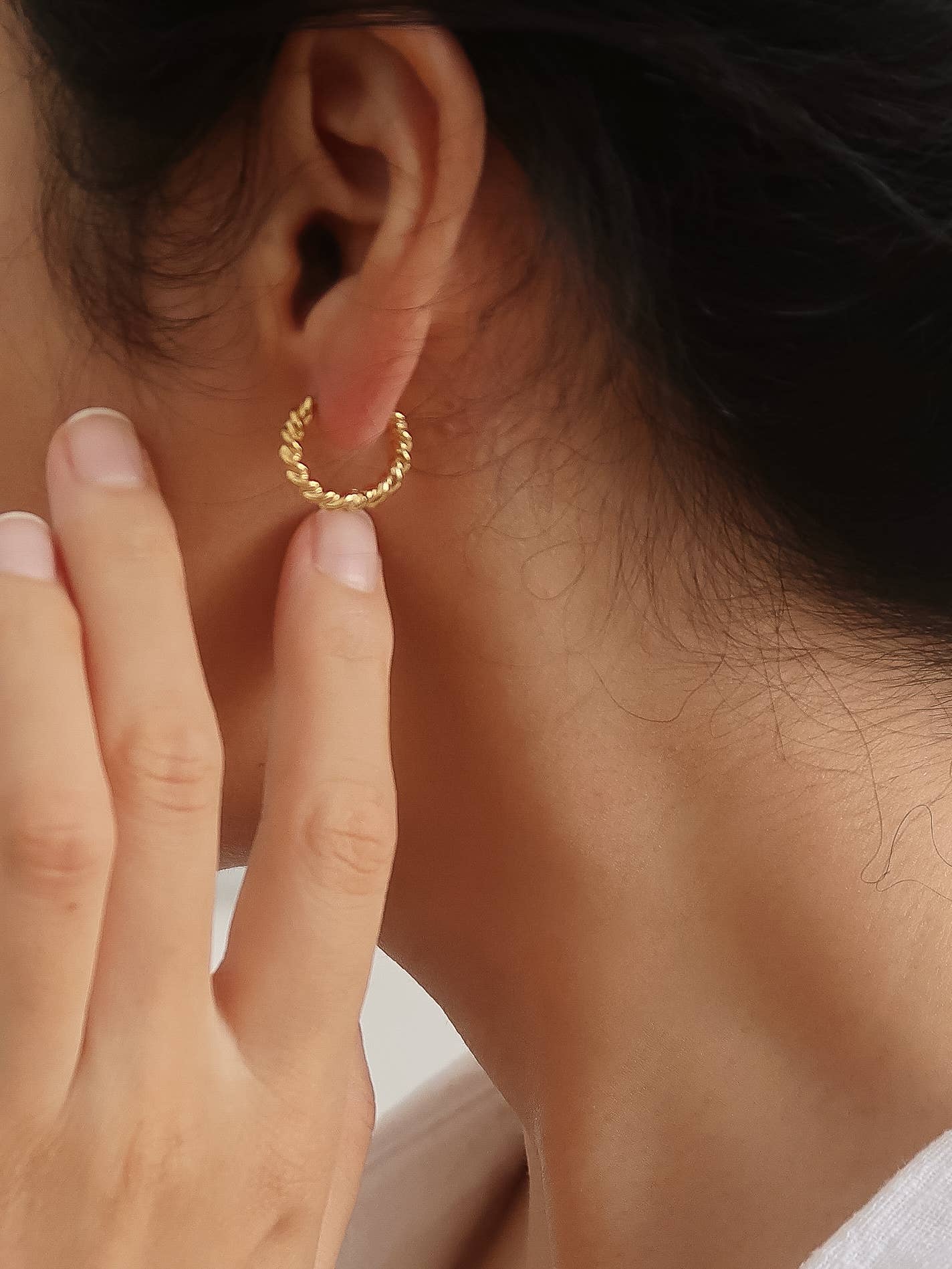 Flânerie Cere 18K Gold Twisted Hoop Earrings