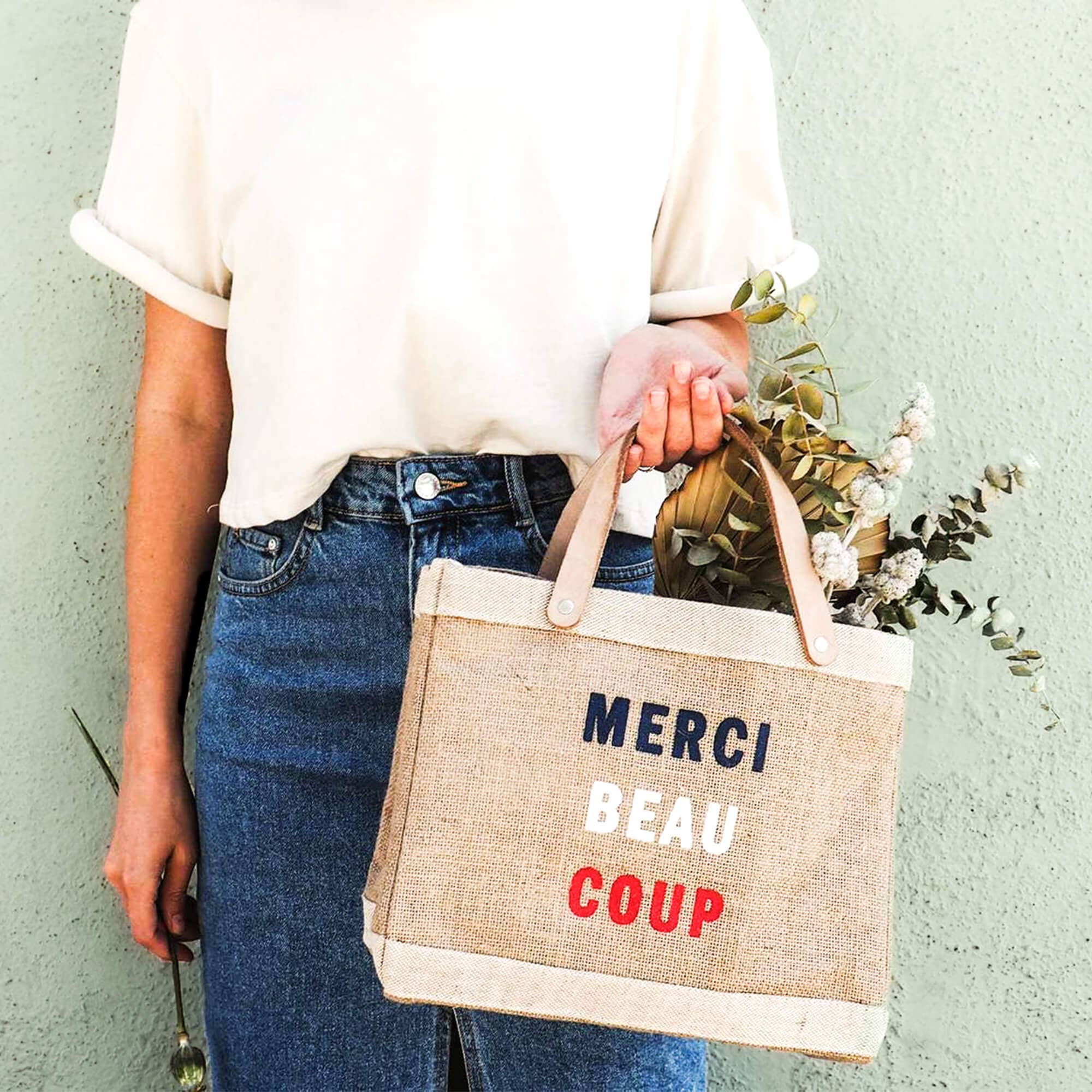 Apolis Petite Market Bag in Natural for Clare V. “Merci Beau Coup”