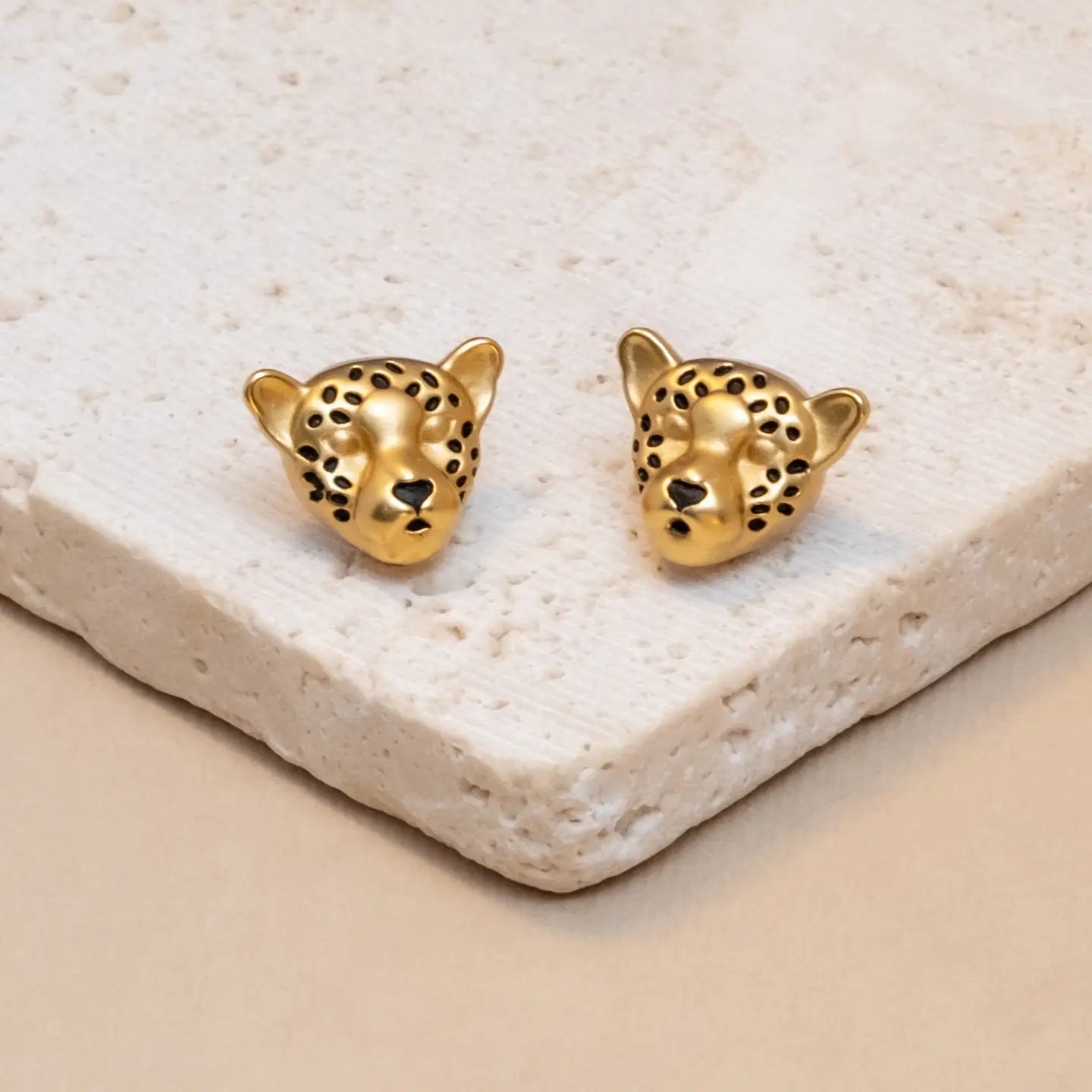 Sarka + Cleo Gold Mini Jaguar Stud