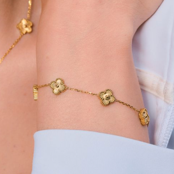 Nikki Smith Designs Mini Gold Flora Bracelet