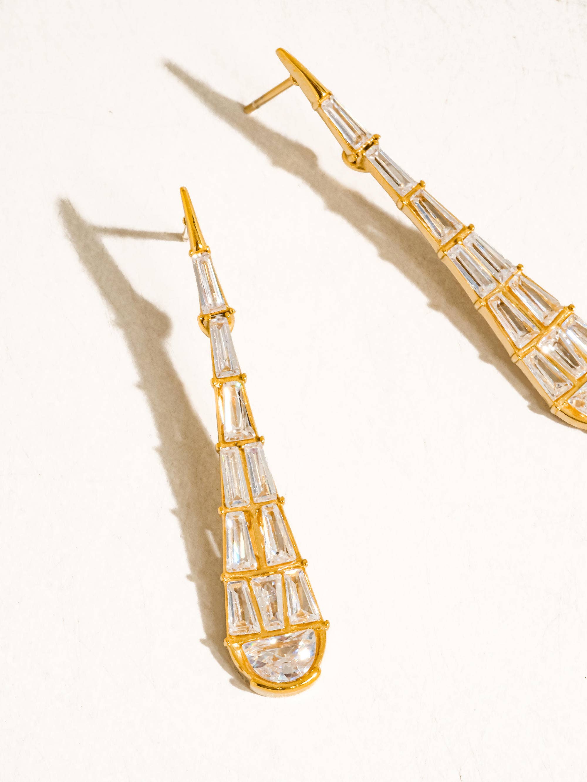 Flânerie Ronze 18K Gold CZ Serpent Earrings