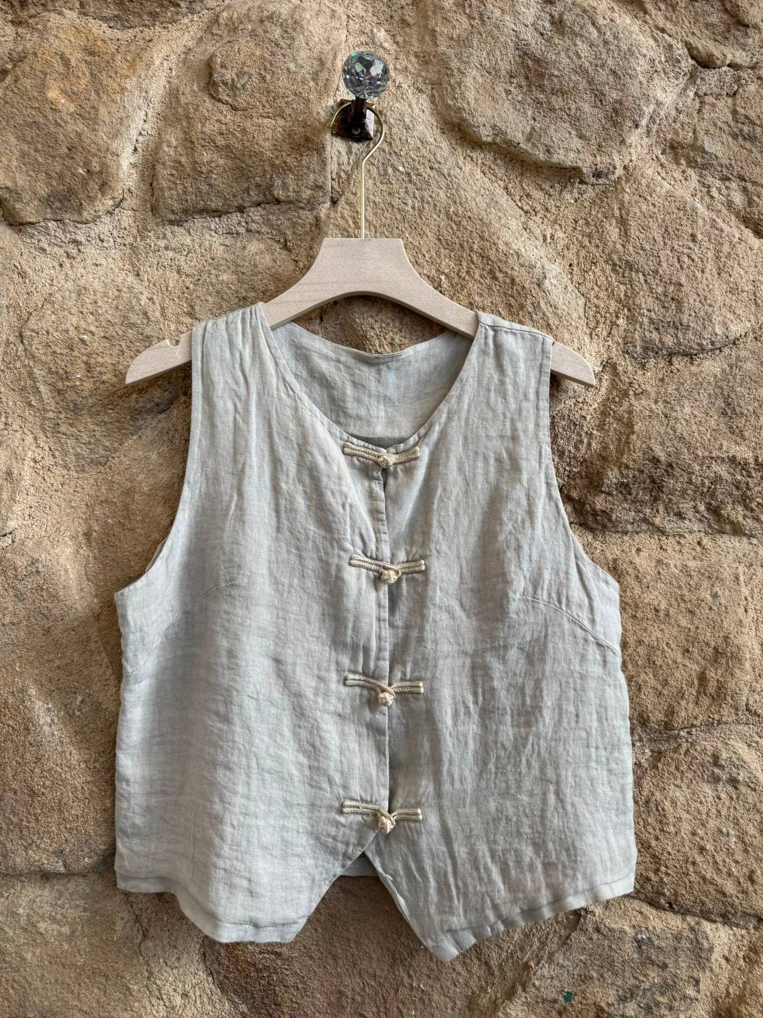European Linen Vest 8763