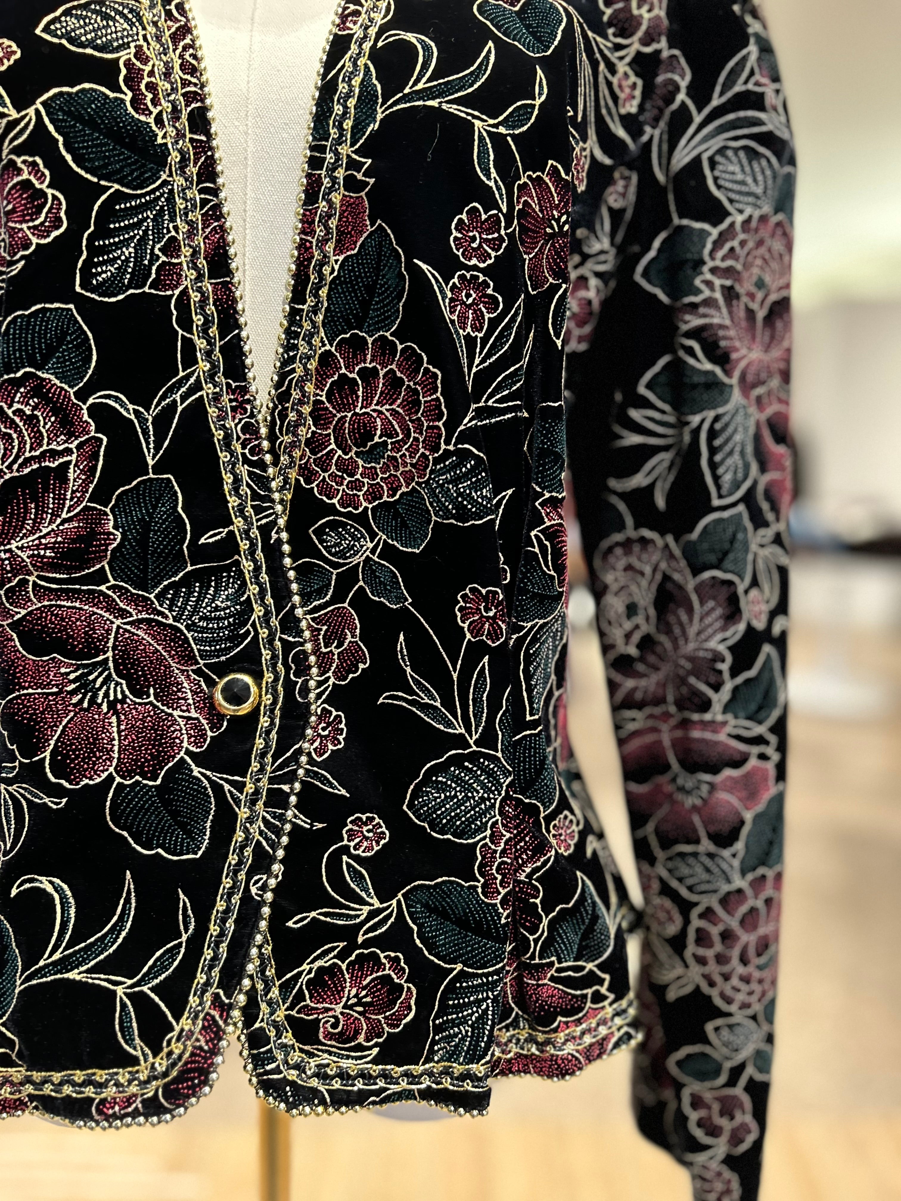 Paris Flea Market #57 Brocade Embroidered Floral One Button Jacket