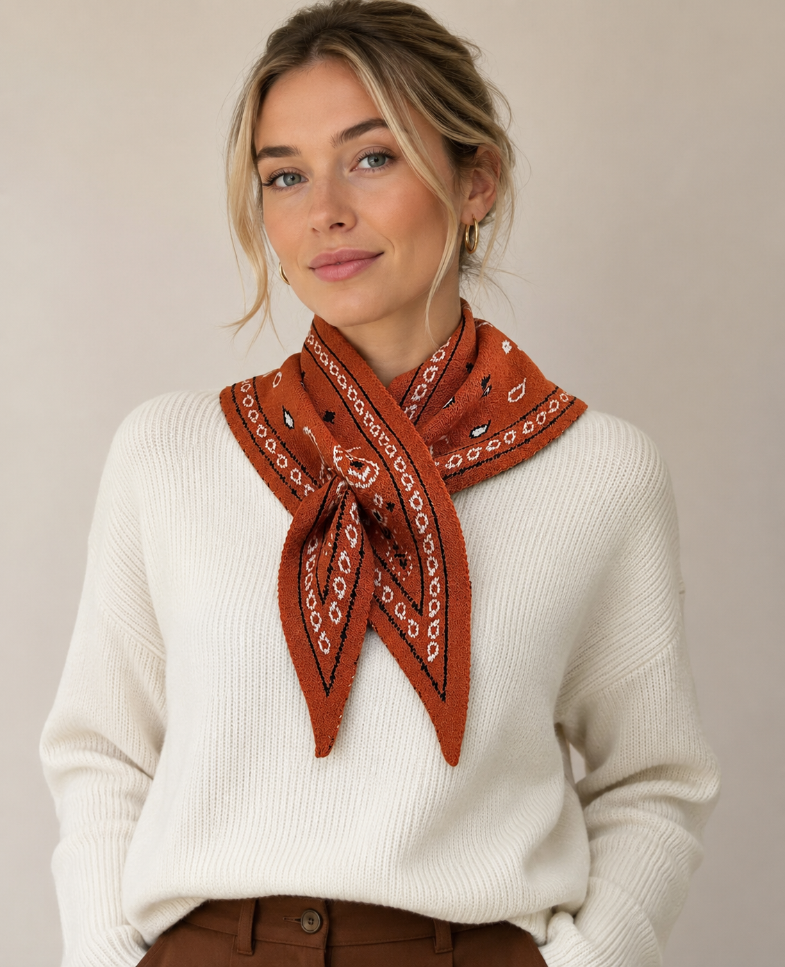 Catherine's Bandana Knit Scarf w/Pull through closure TR-15