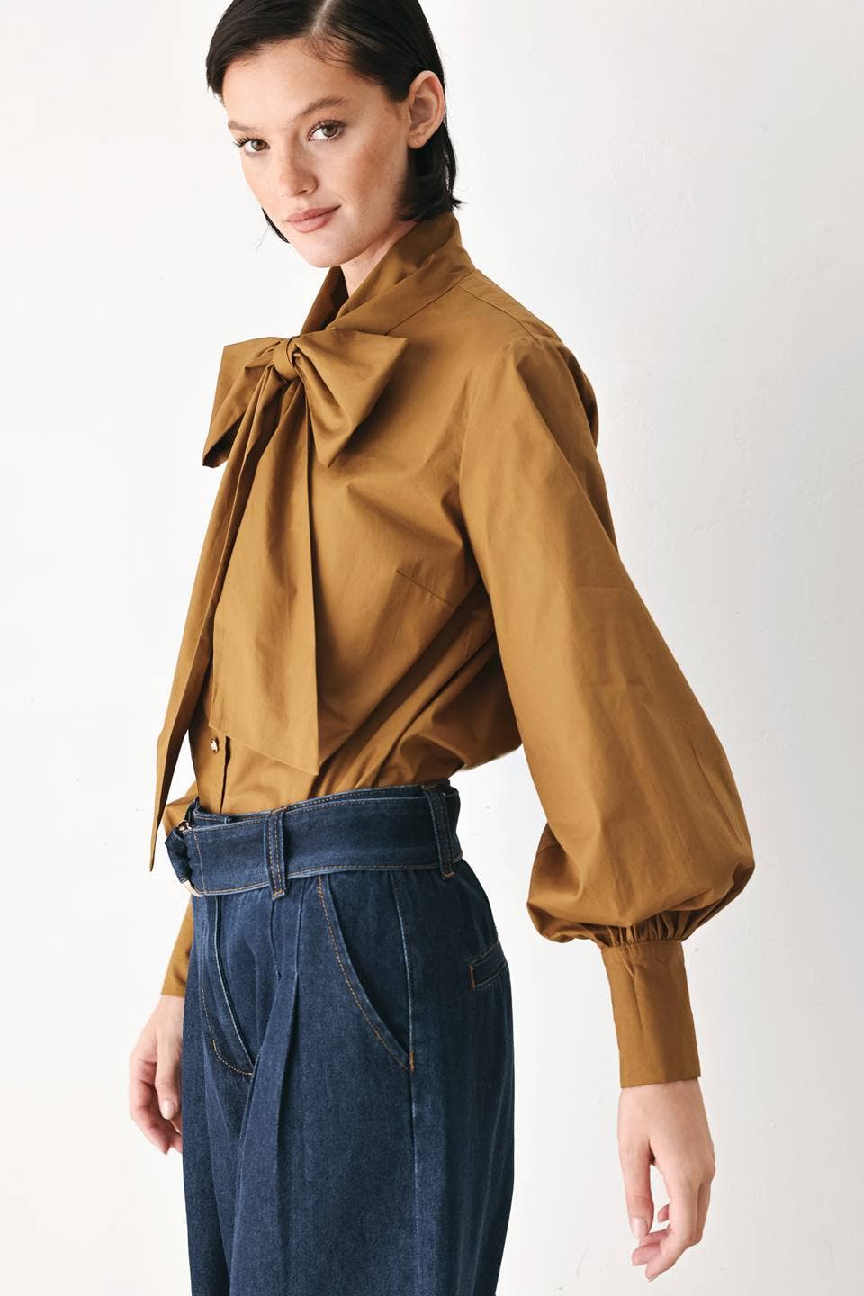 Flying Tomato Solid Woven Bow Top FT2144