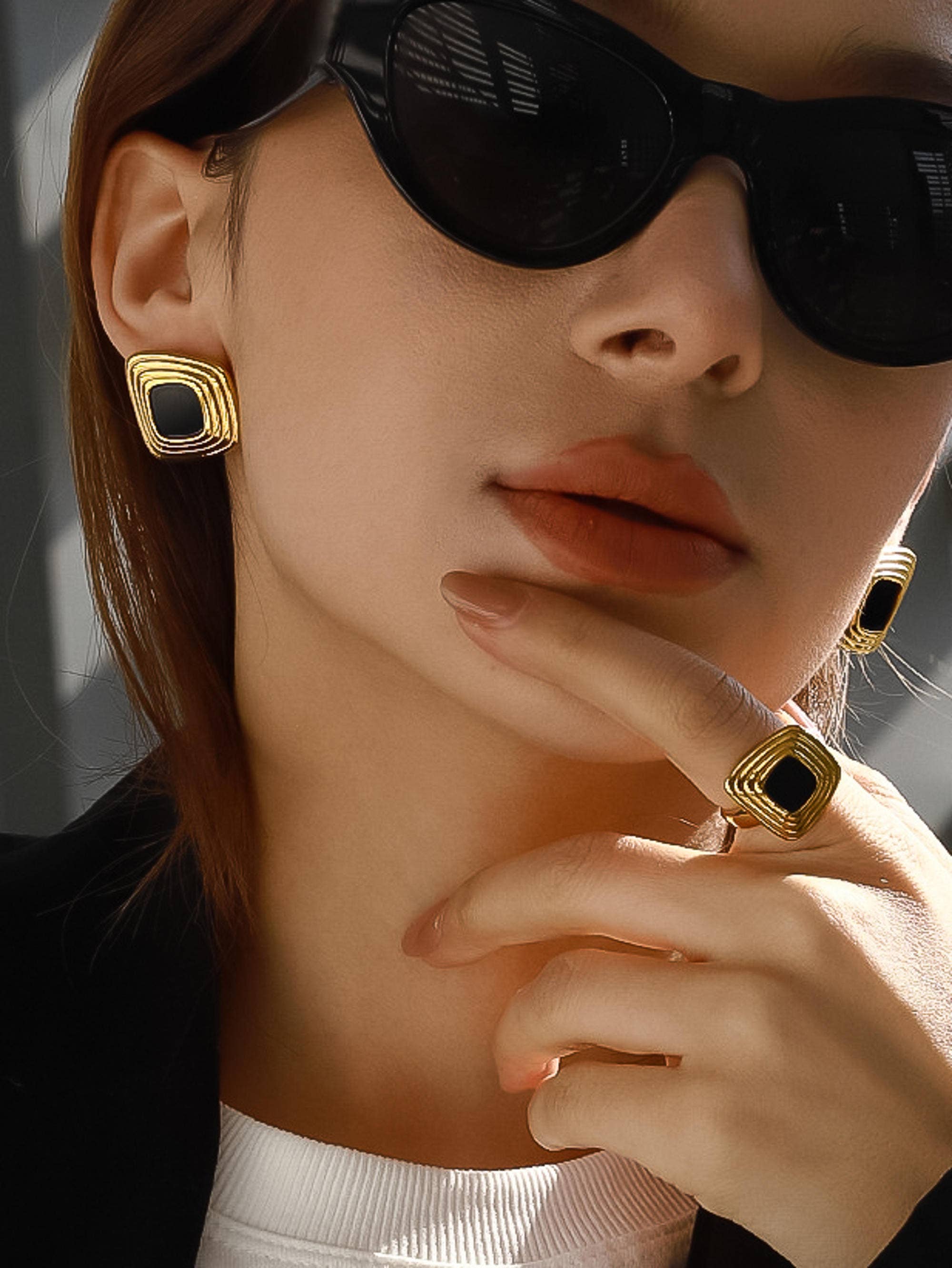 Flanerie Solenne 18K Gold Non-Tarnish Enamel Square Earrings