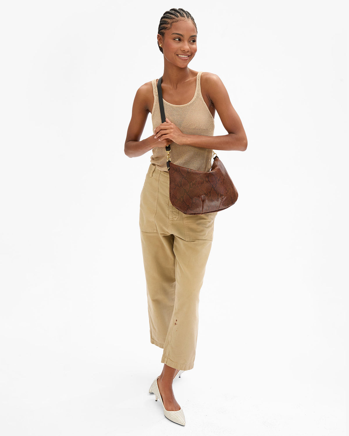 Clare V. CVH1000926 - on model alternate