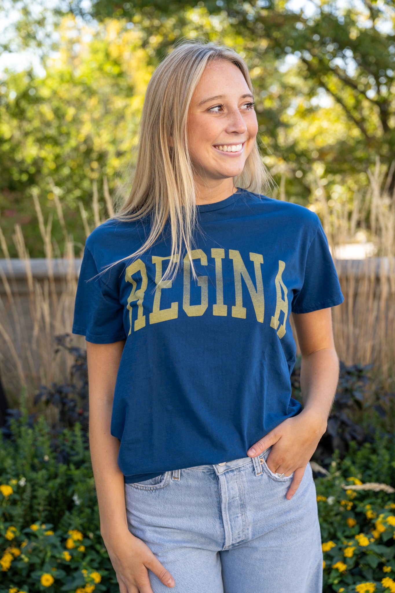 Retro Brand Regina Vintage Tee Shirt