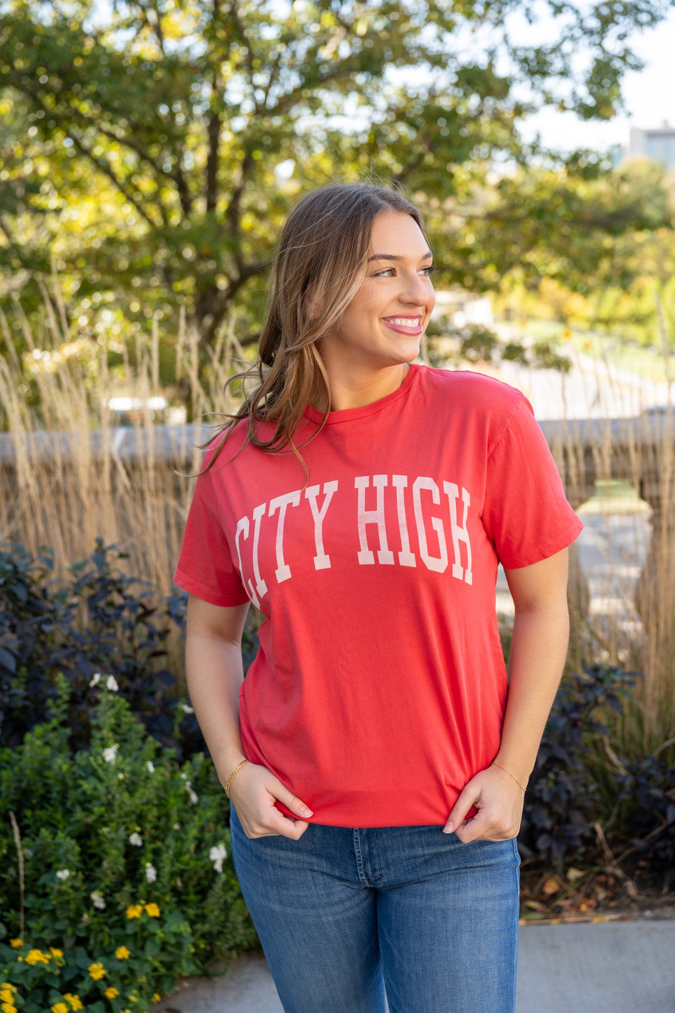 Retro Brand Vintage City High Tee Shirt