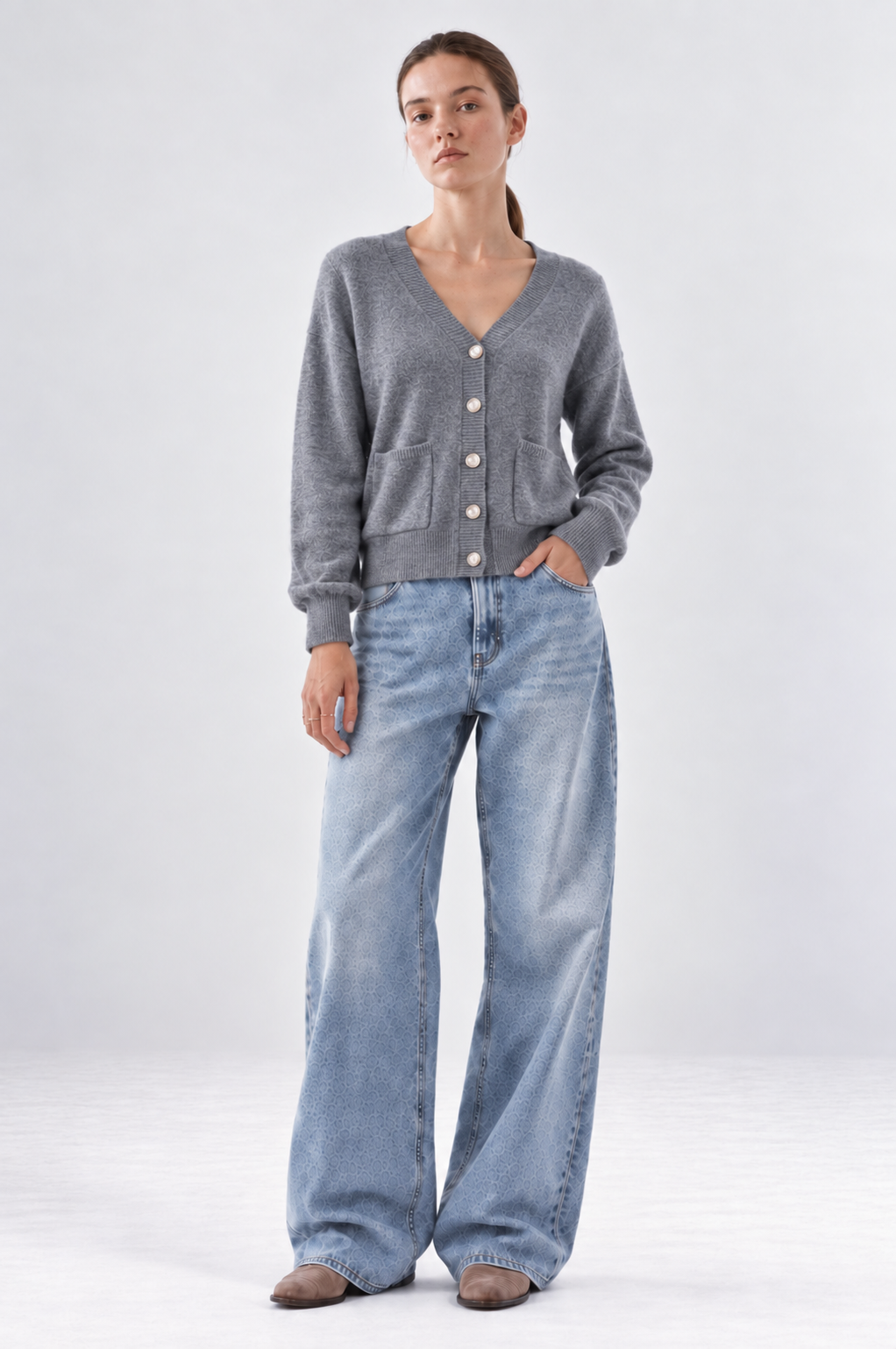 Minnie Rose 9GG Cashmere V-Neck Cardigan 99138