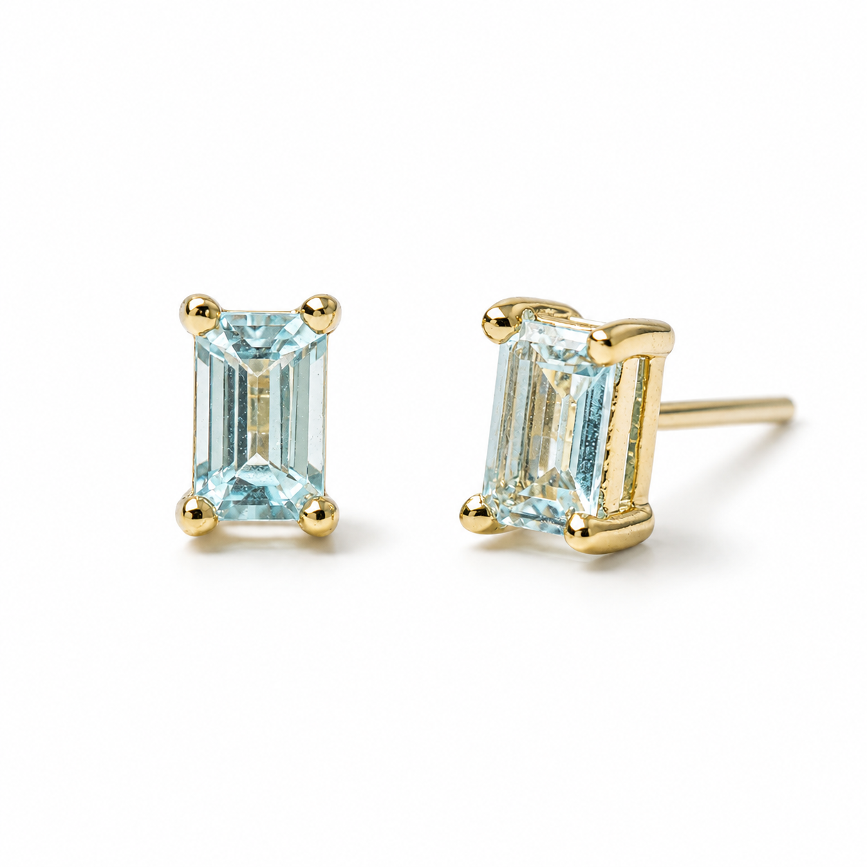 Heilo Jewelry Florence Blue Topaz Studs