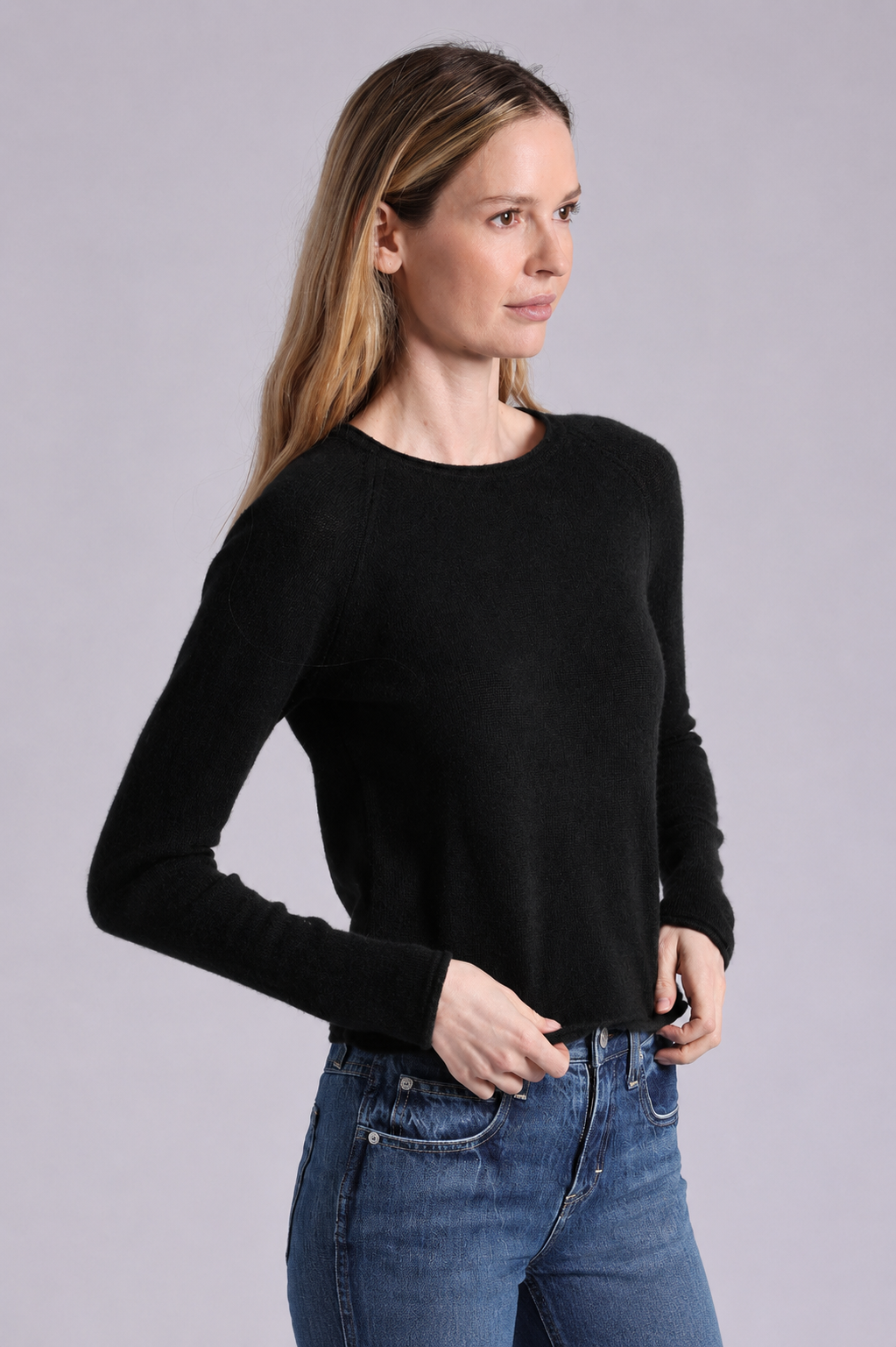 Minnie Rose Cashmere Raglan Crew With Rolled Trim