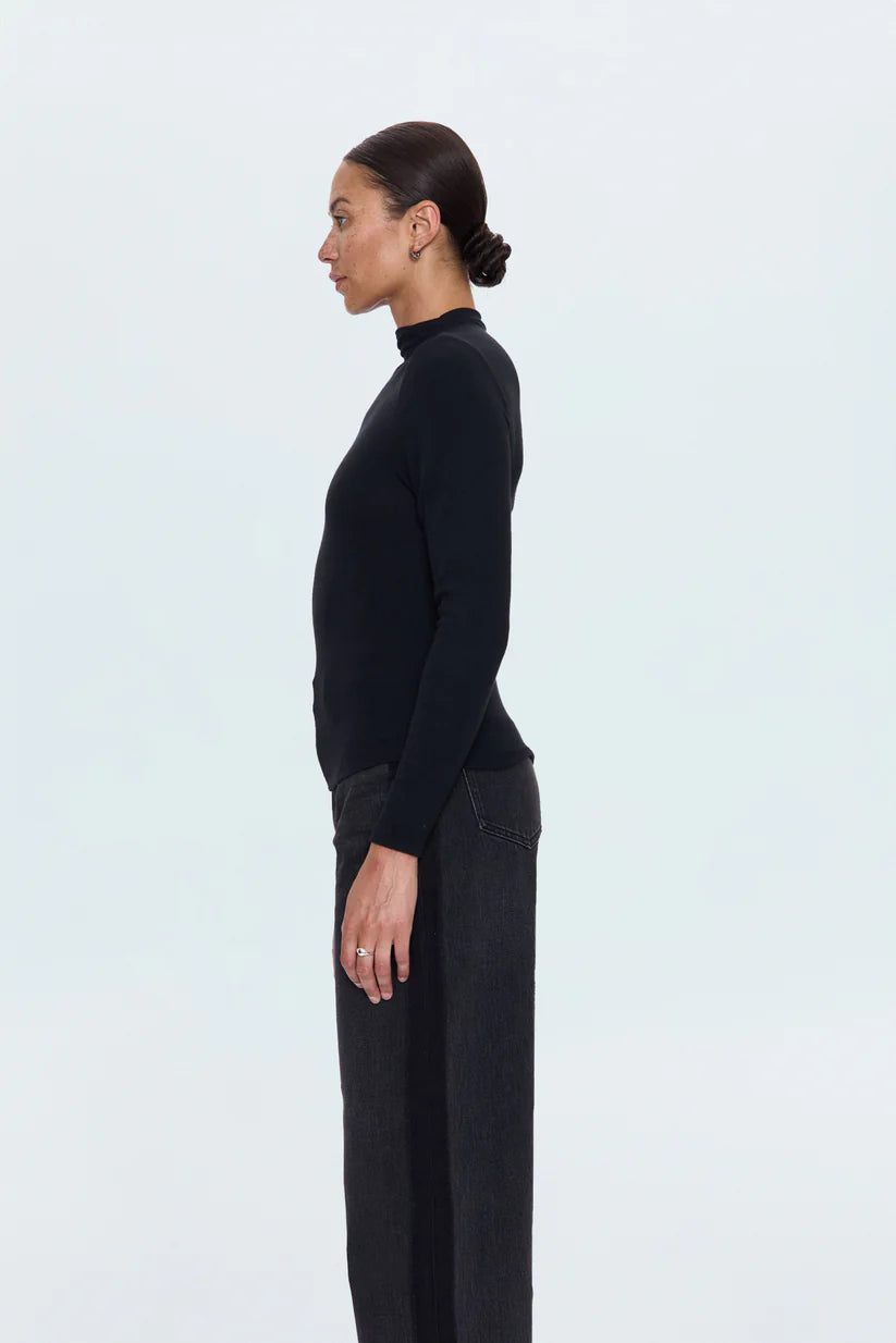 Pistola Dara Long Sleeve Funnel Neck