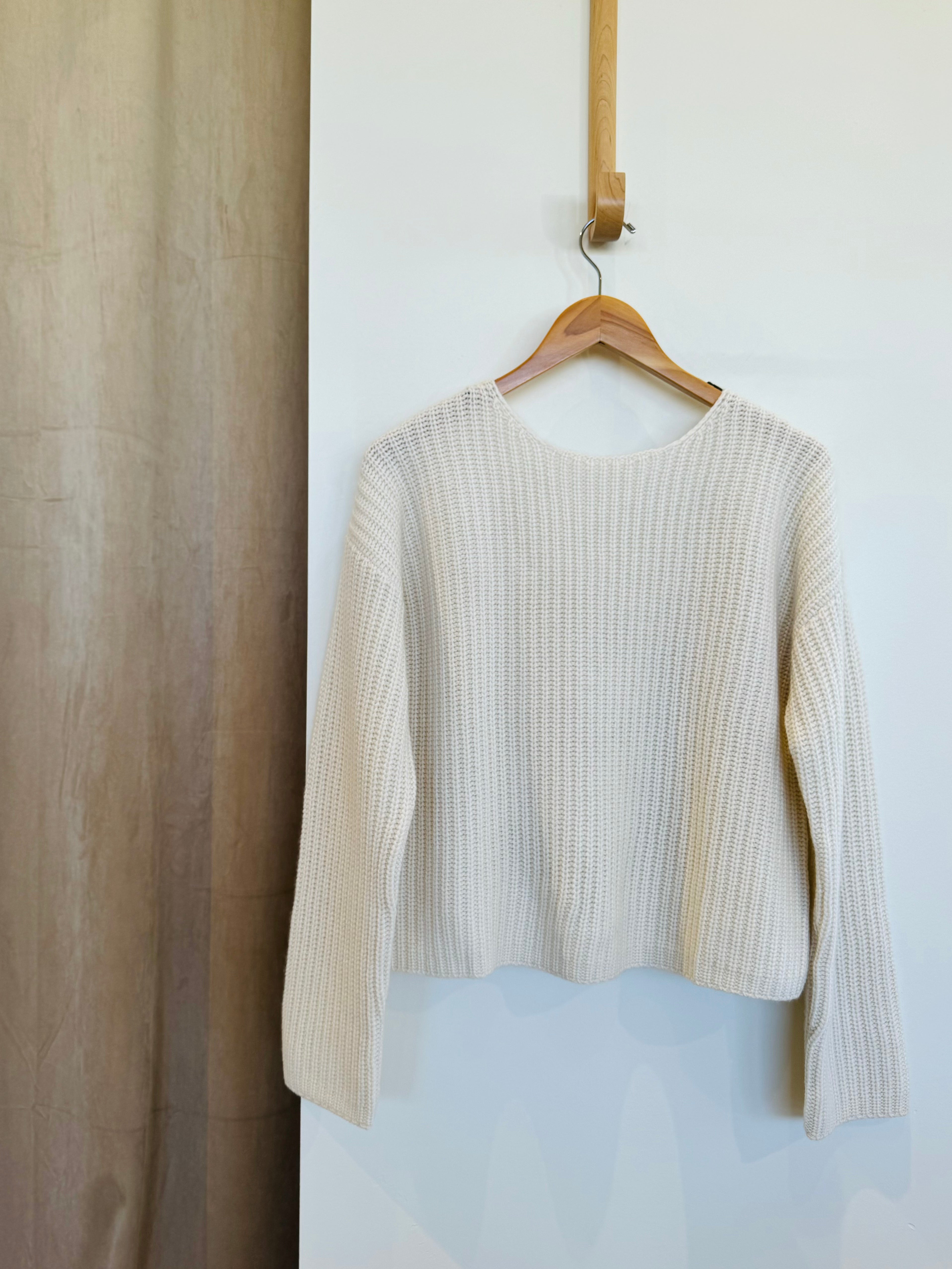 Lisa Yang Kajsa Cashmere Sweater