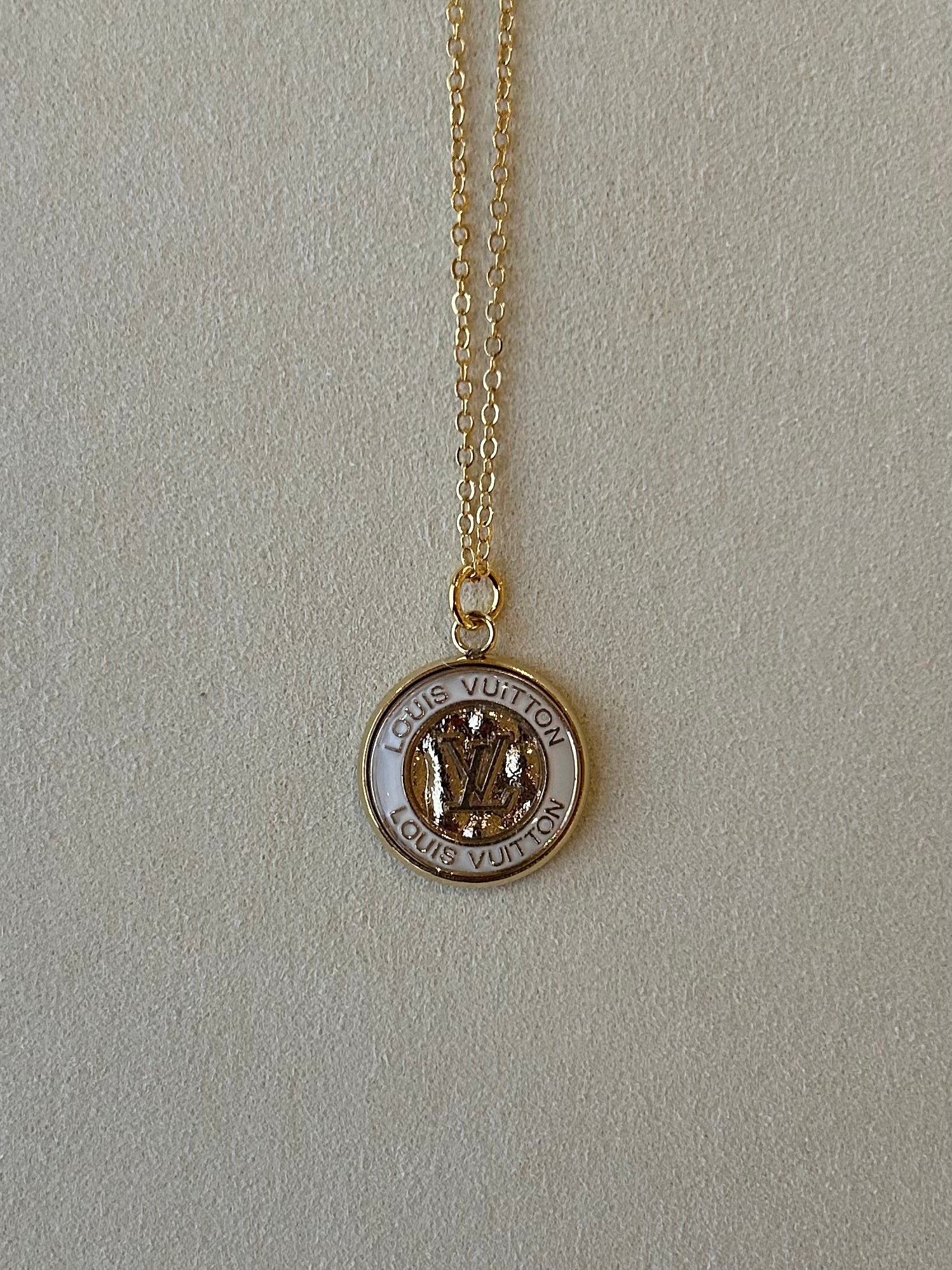 Julie Kreamer Dainty Flat Gold Necklace/White & Gold Emblem CC Charm N#12