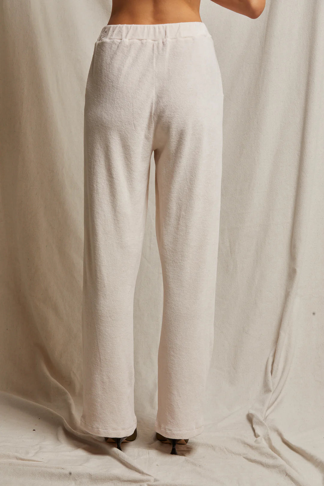 Perfect White Tee Holly Velour Wide Leg Sweatpant