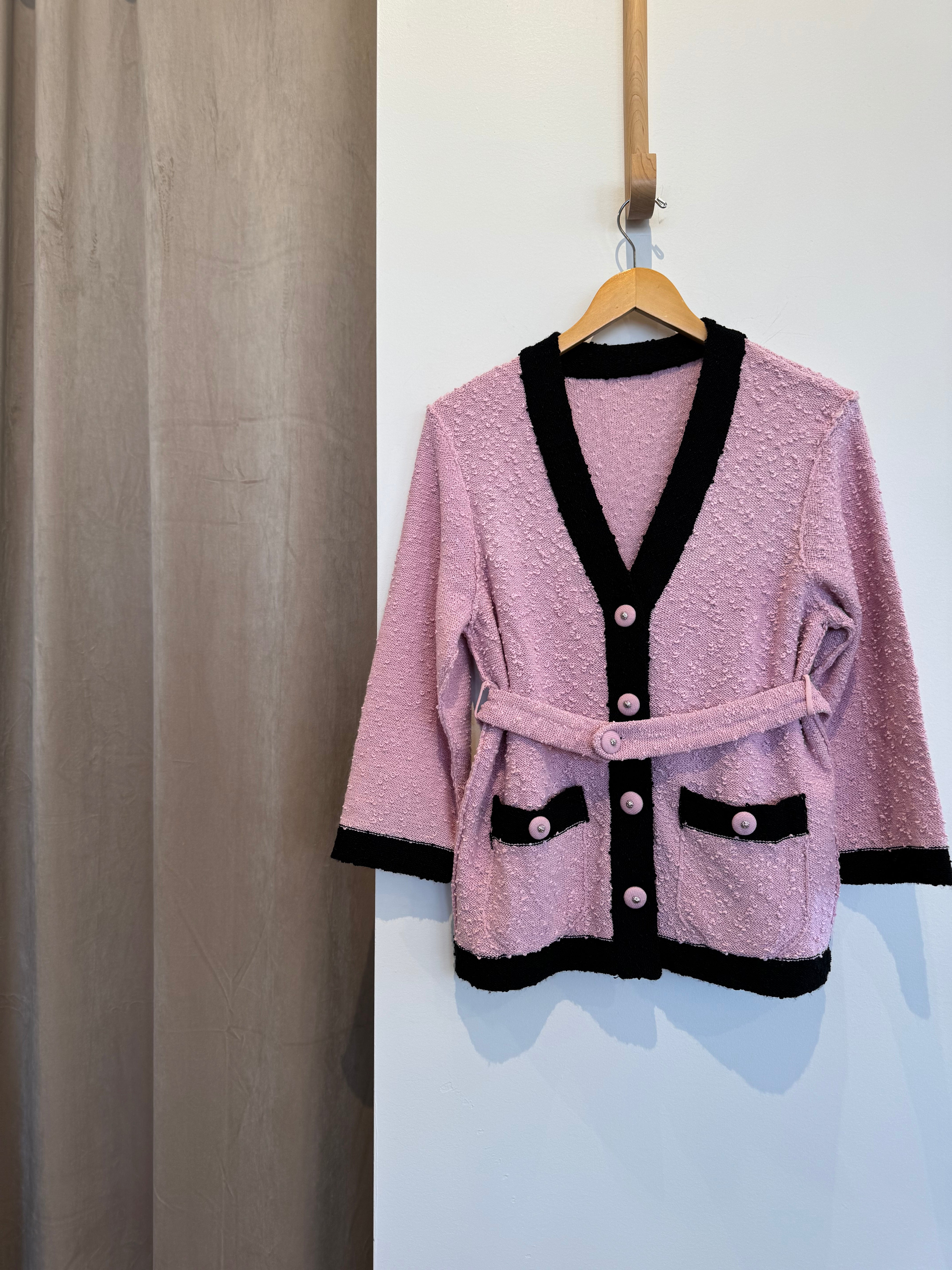 Thames Collection V-neck Cardigan with Button Belt JK137