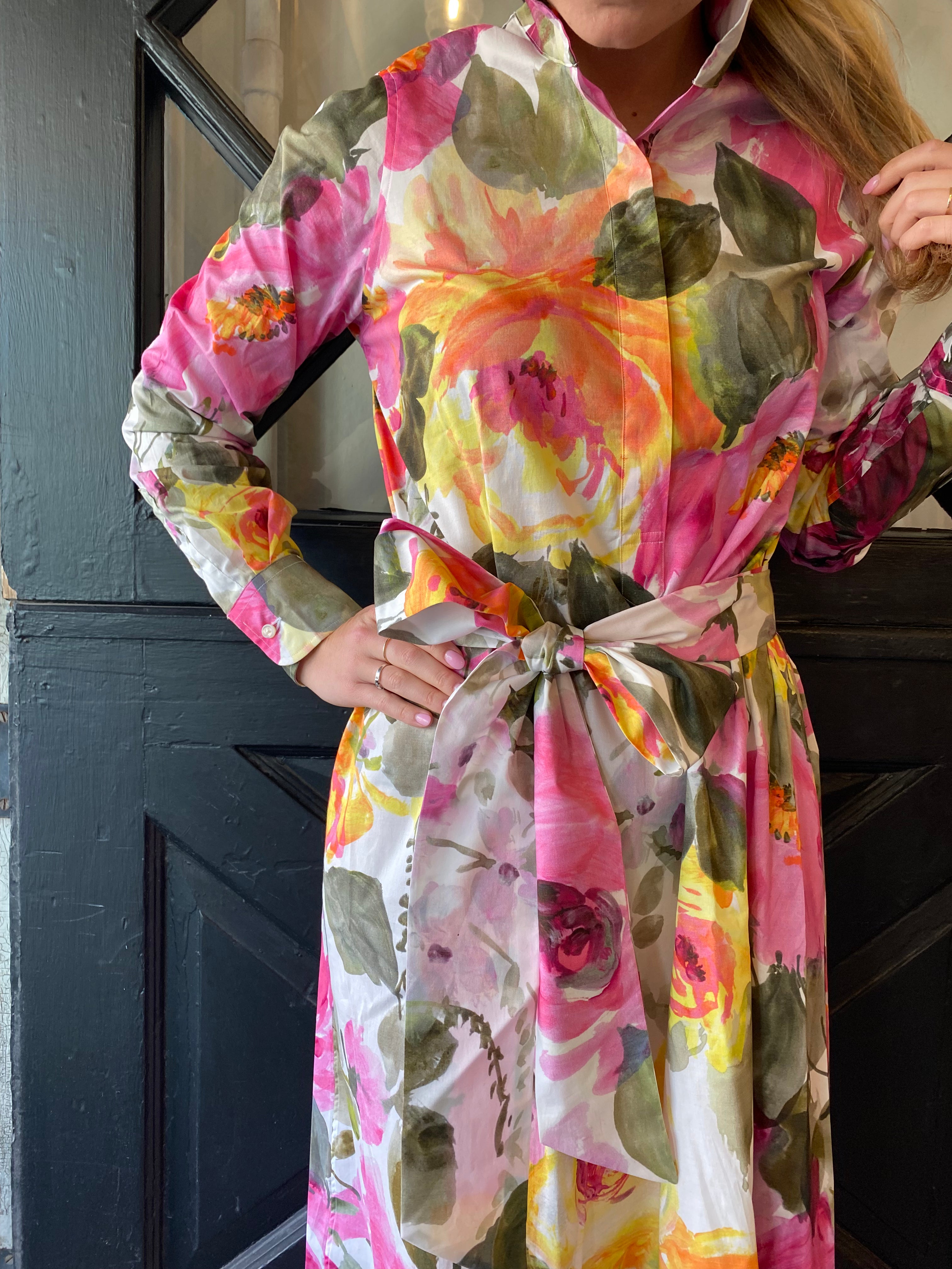 Ann Mashburn Annette Popover Dress in Pink/Olive Floral Stretch Poplin