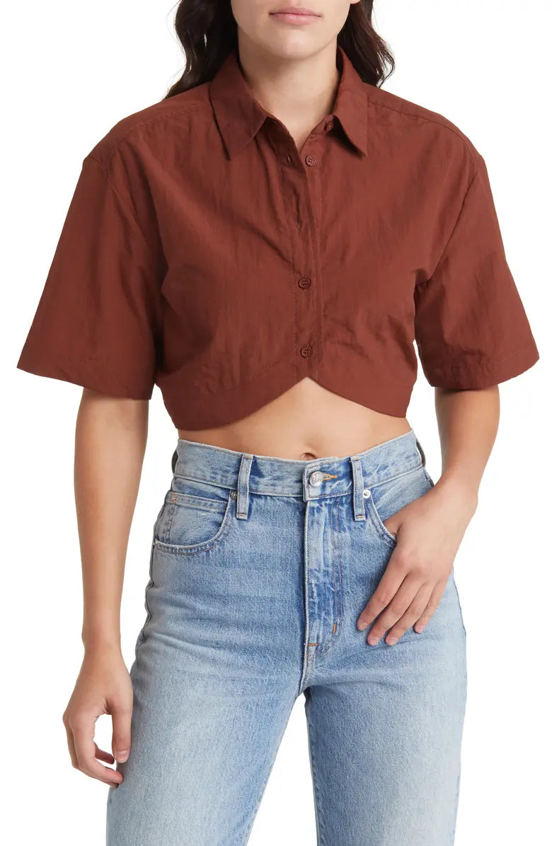 Moon River Front Button Closure Cropped Short Sleeve Shirt