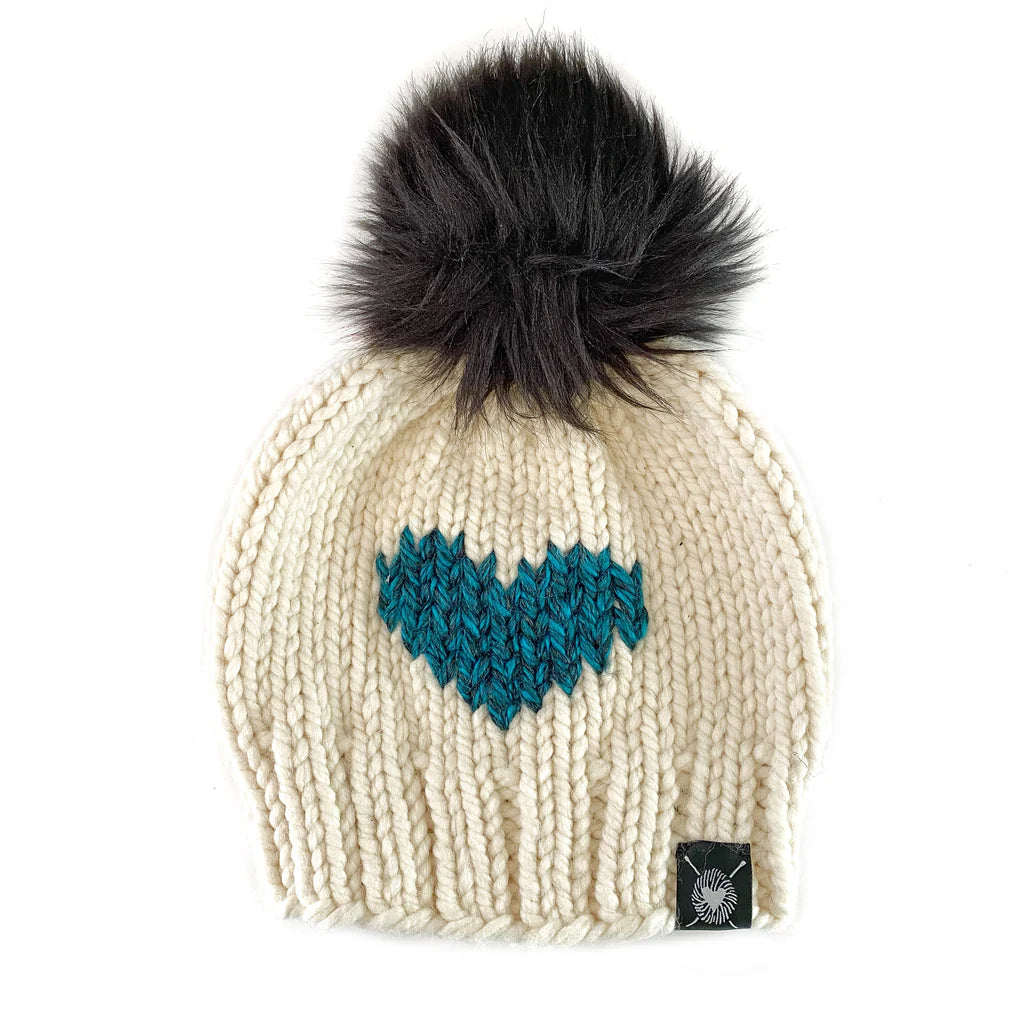 Nickichicki Zero Waste: Big Heart Pom-Pom Beanie