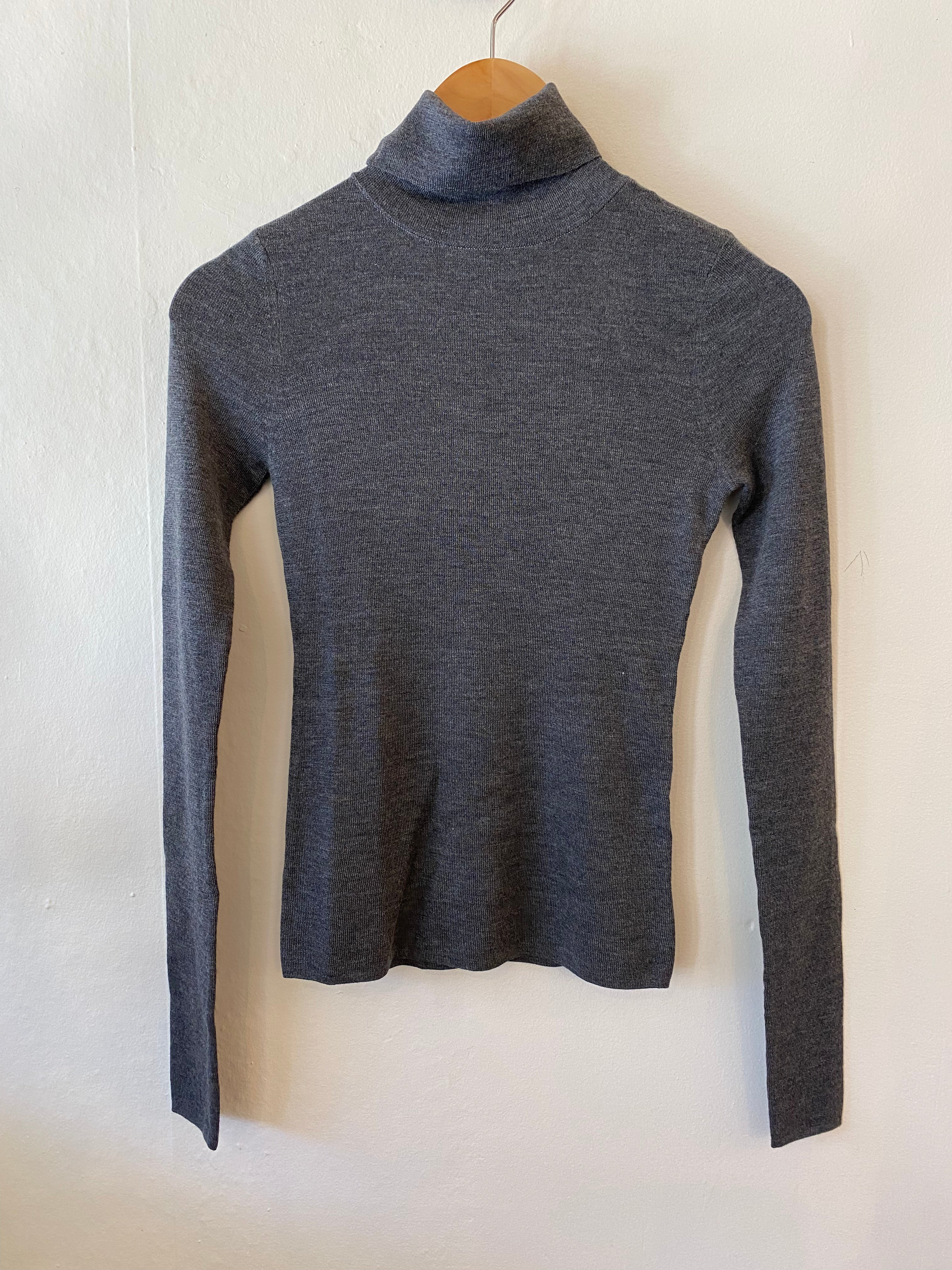 White + Warren Superfine Merino Fitted Turtleneck 21027