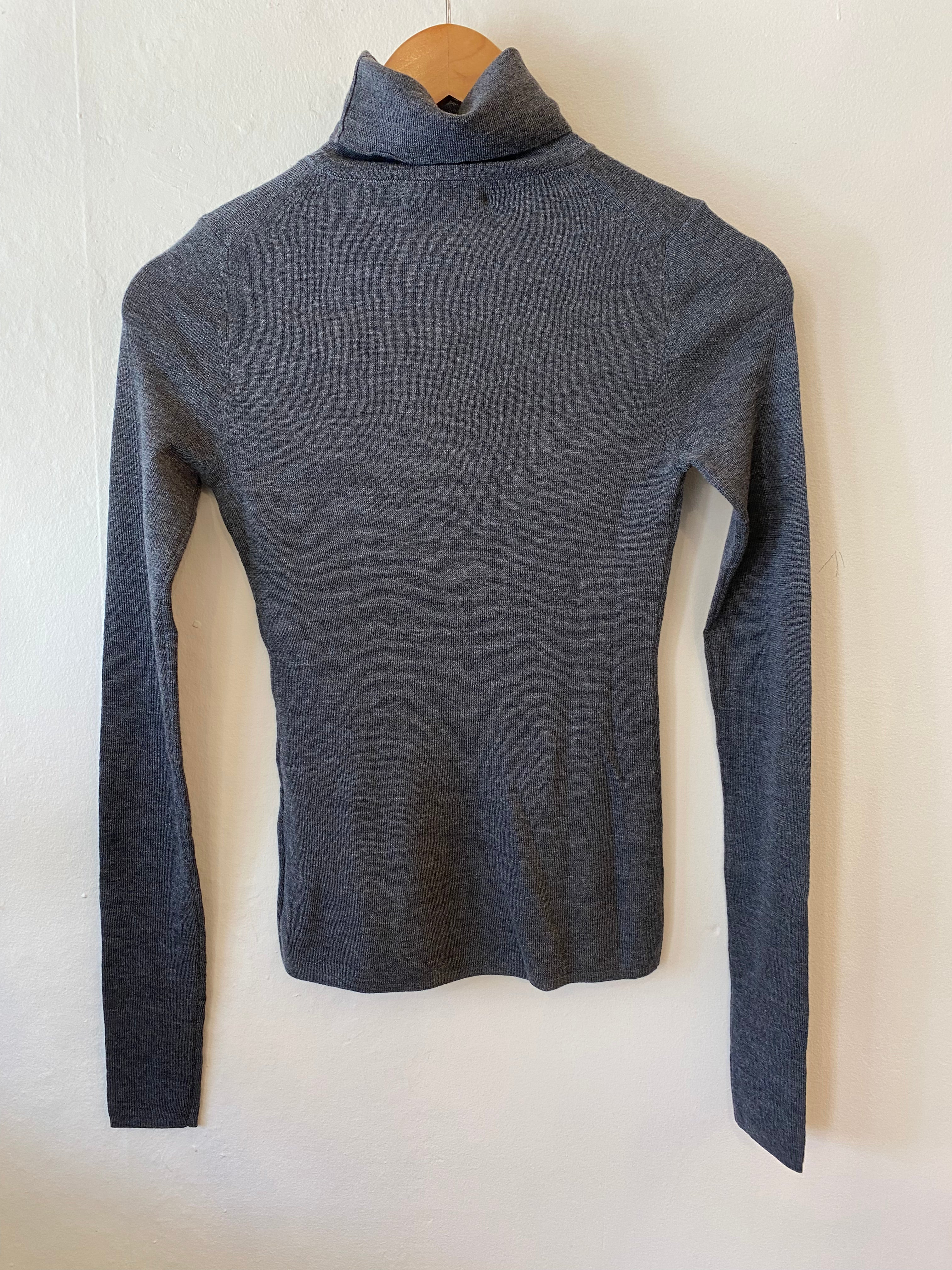 White + Warren Superfine Merino Fitted Turtleneck 21027