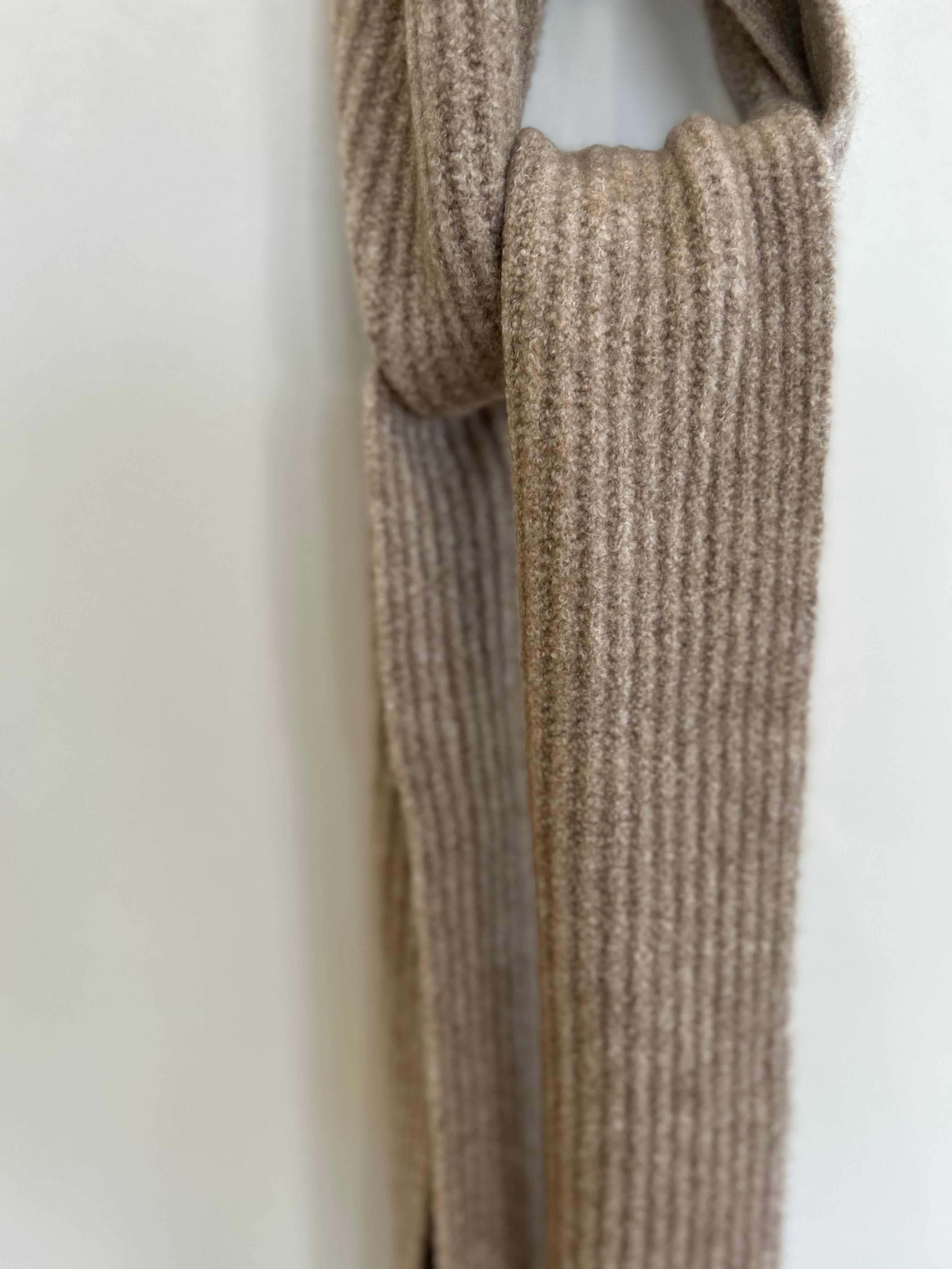 Lisa Yang Cashmere Bouclé Scarf