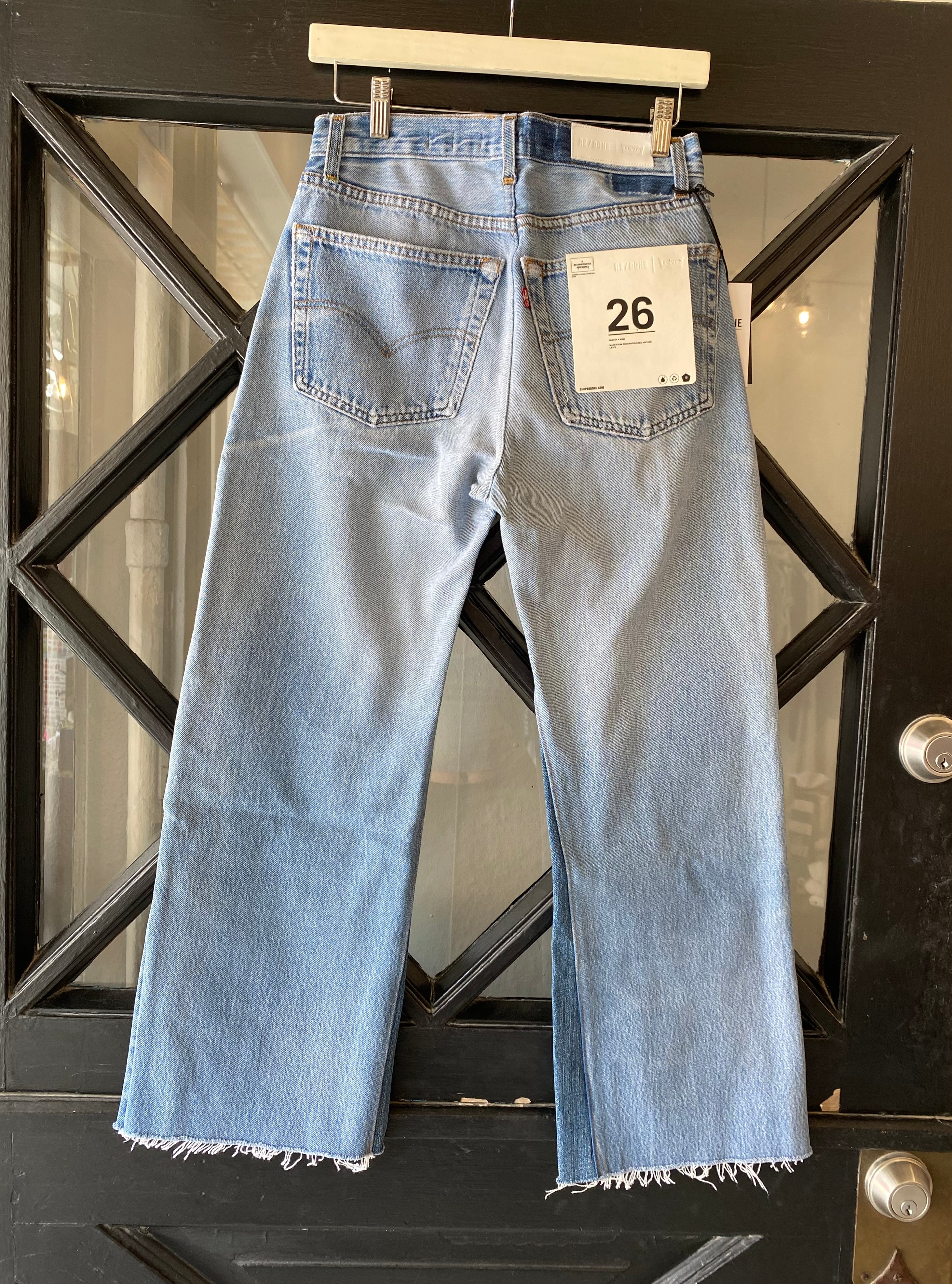 RE/DONE Levis High Rise Wide Leg Crop 1120WLC