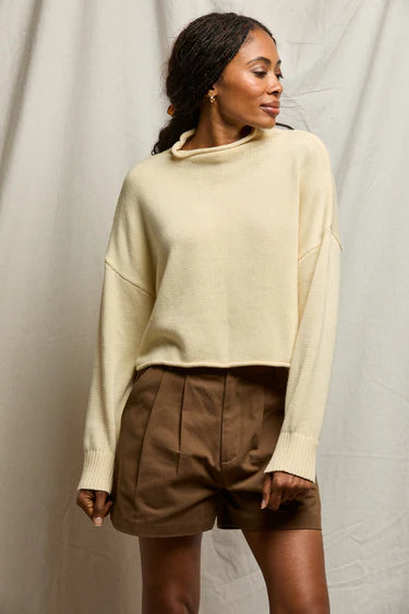 Perfect White Tee Kiki Cropped Mockneck Sweater