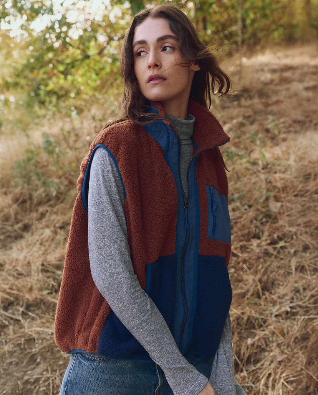 The Great The Plush Tundra Vest in Chocolate & Navy