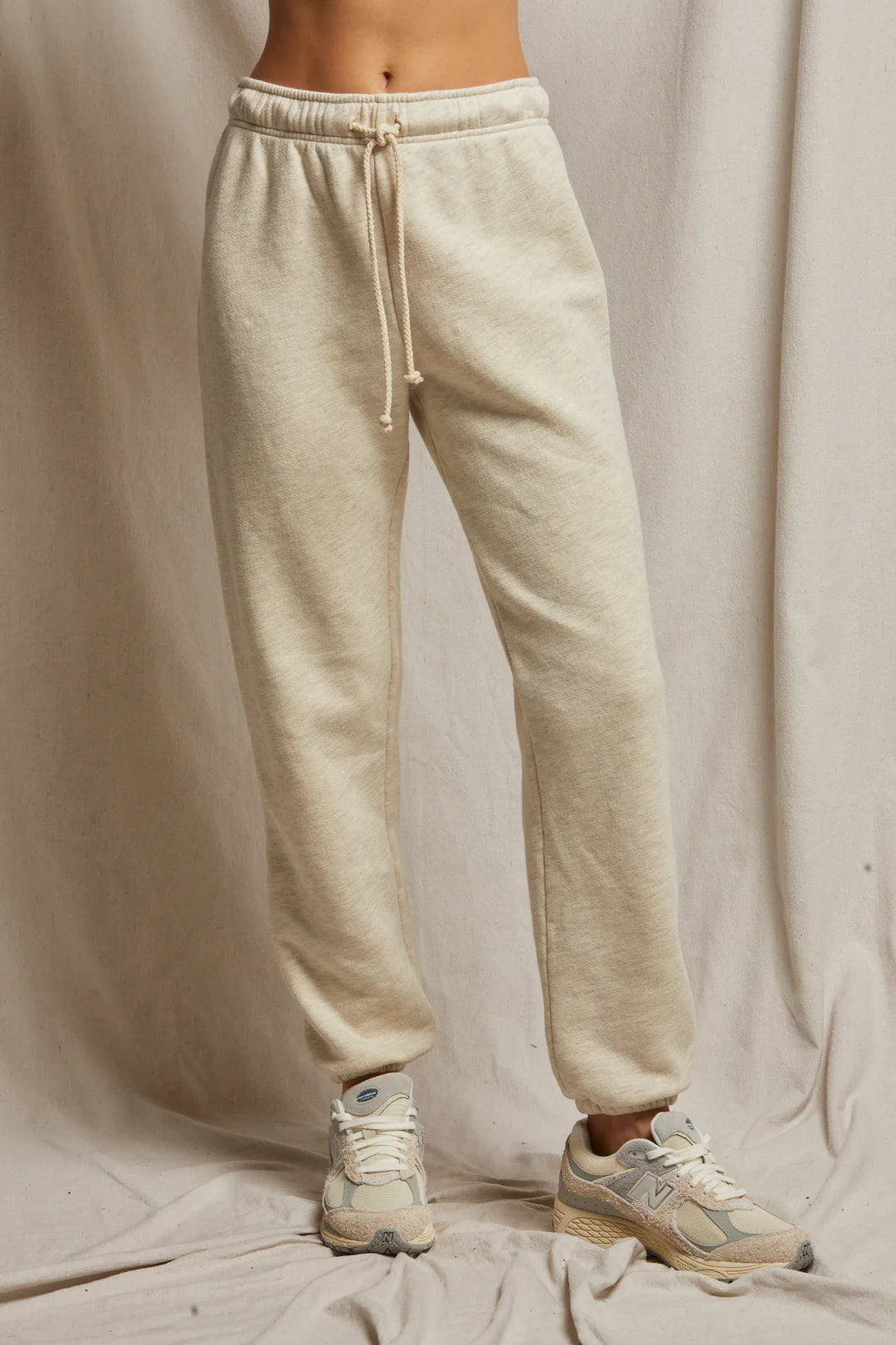 Perfect White Tee Michelle Fleece Jogger