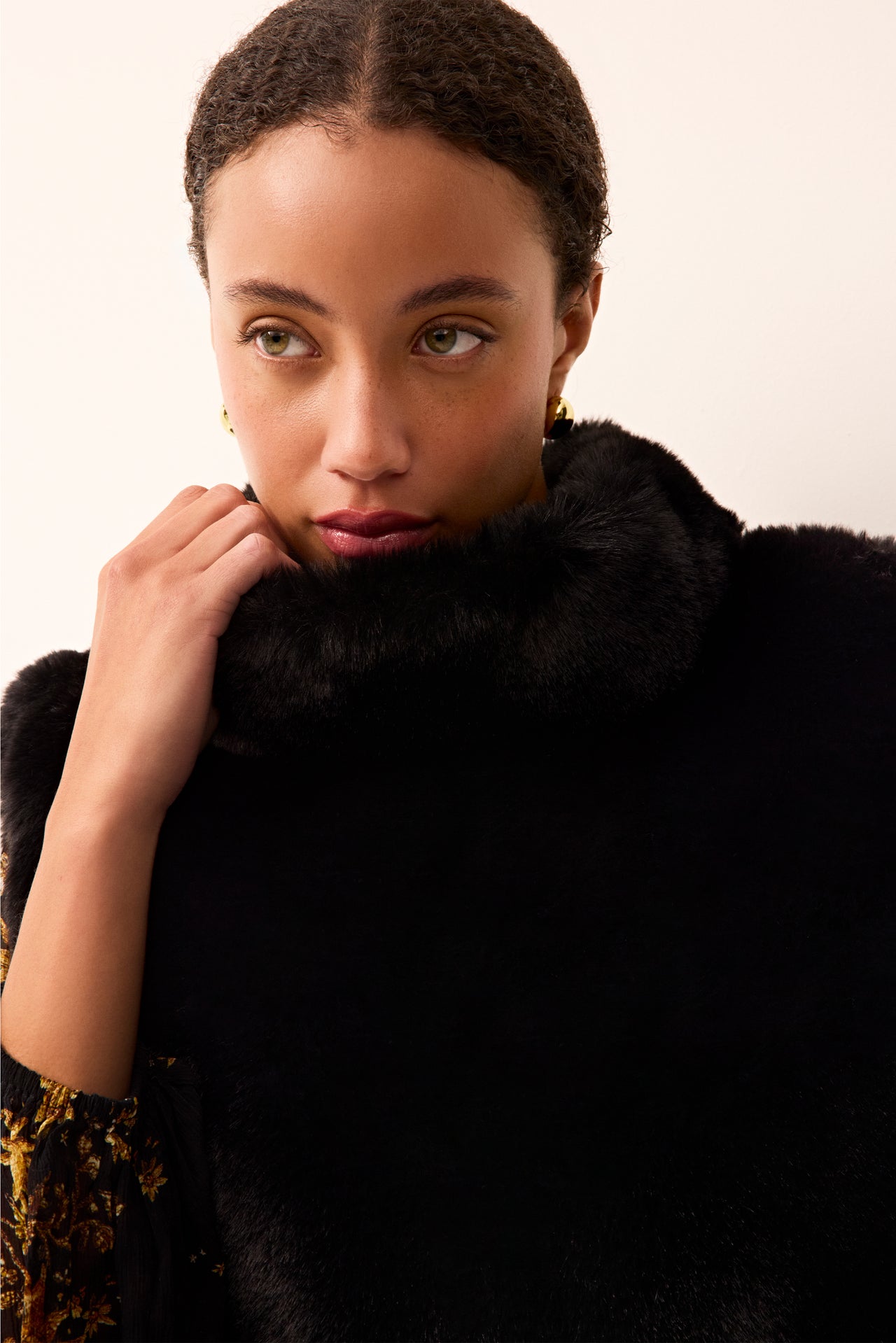 Marie Oliver Cordelia Popover