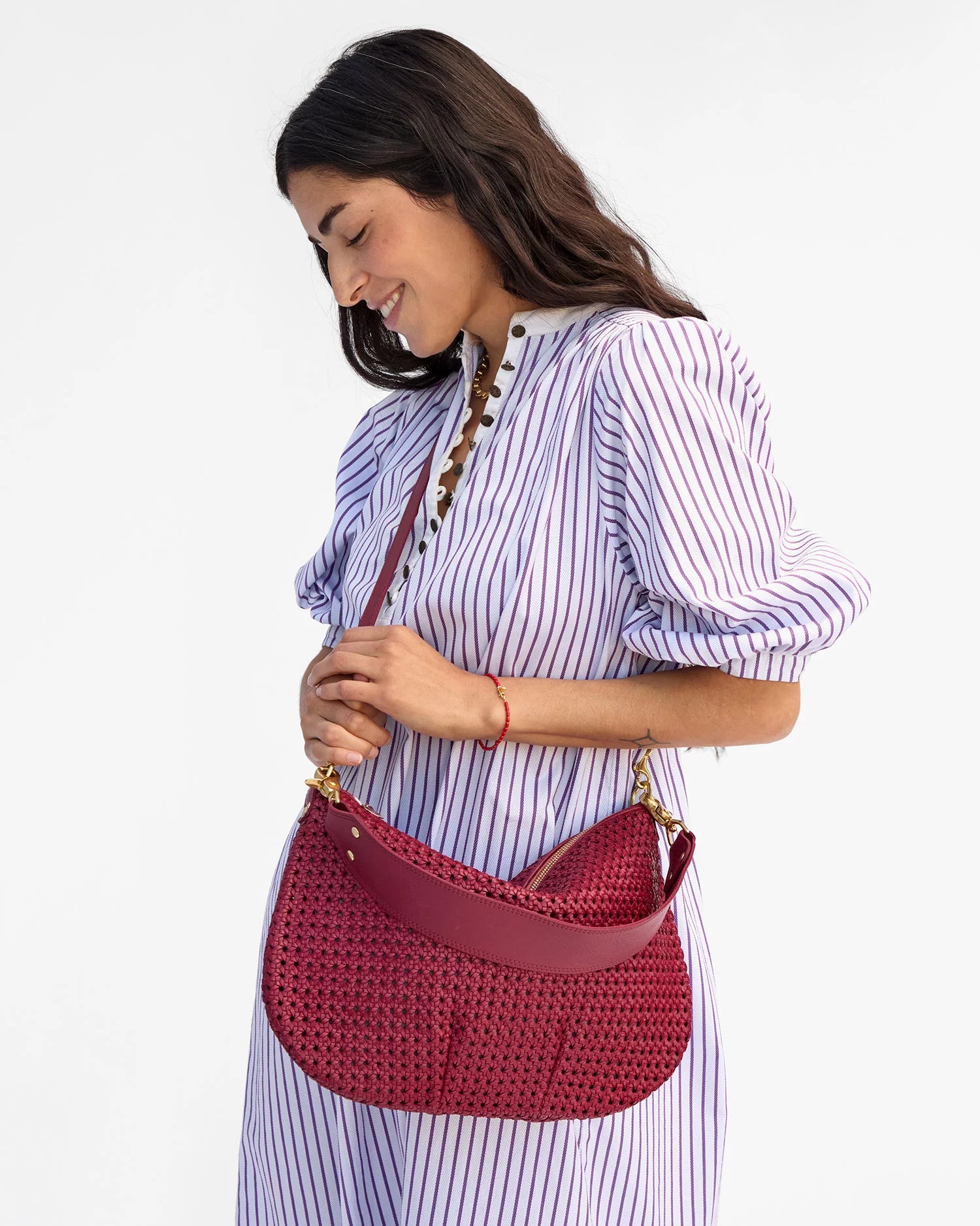 Clare V. Moyen Messenger CVH1000339-PLUMY-OS