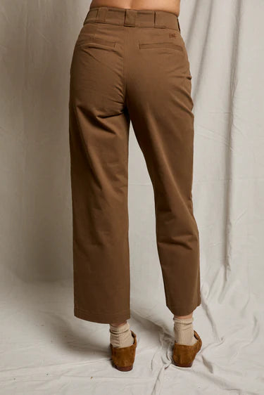 Perfect White Tee Pia Straight Leg Pant