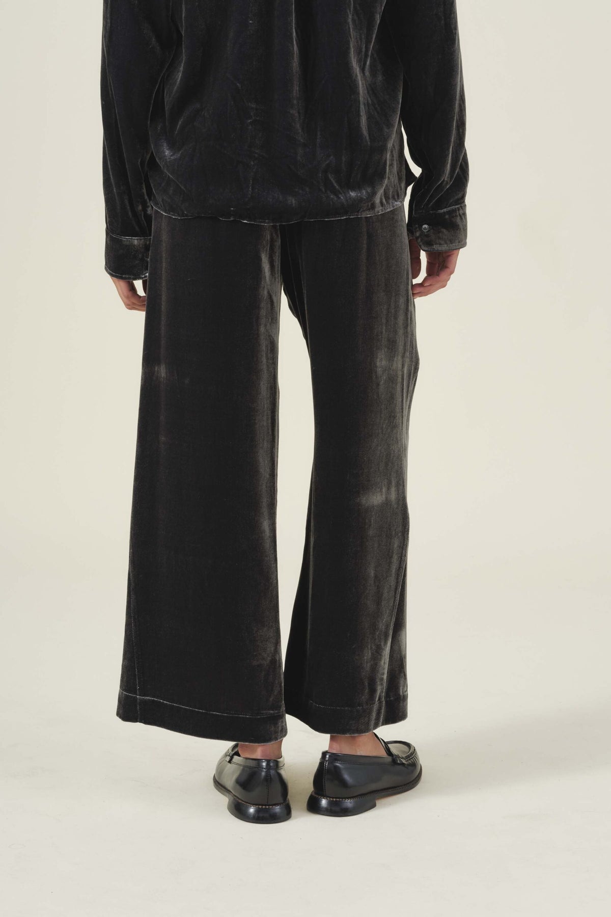 Velvet by Graham and Spencer Lolana Velvet Pant