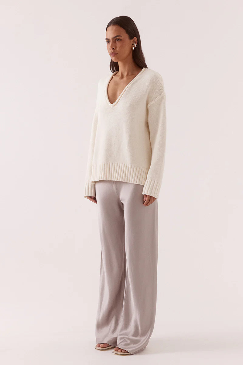 Sovere Lane Plunge Sweater Cream 4