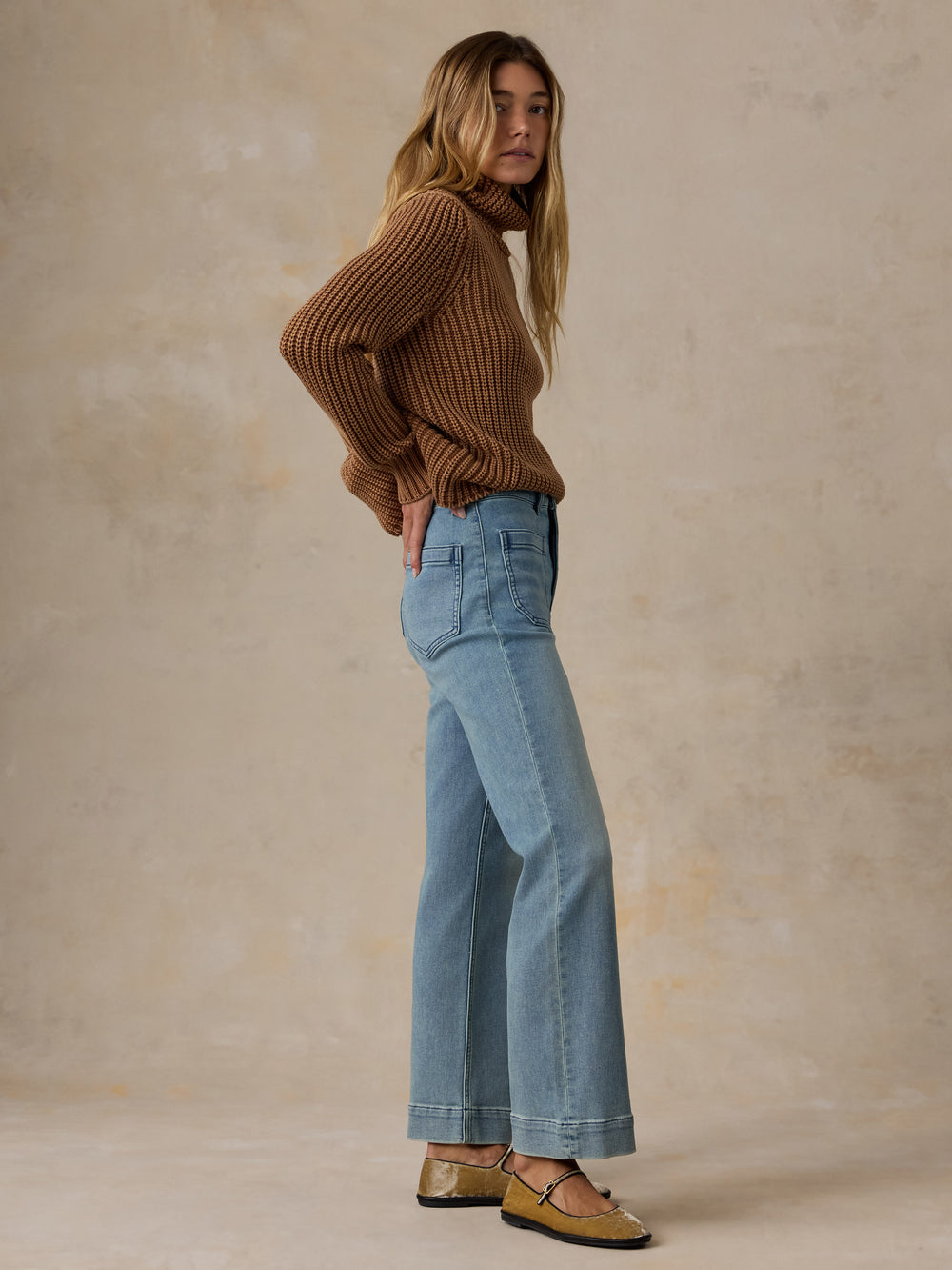Faherty Stretch Terry Patch Pocket Ankle Pant