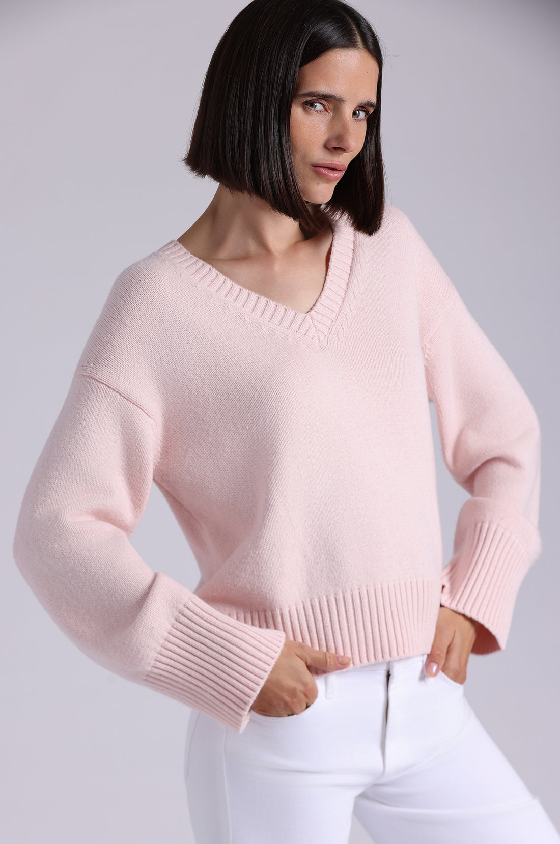 Minnie Rose Luxe Cotton/Cashmere Boxy V Neck 9739