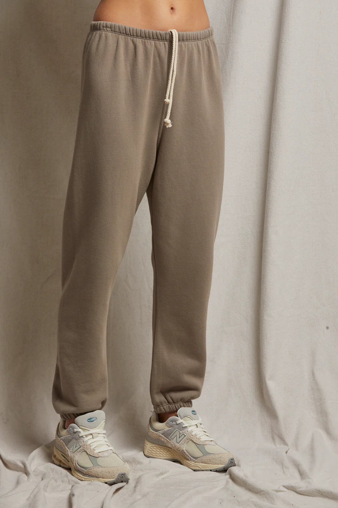 Perfect White Tee Stevie Easy Fleece Sweatpant