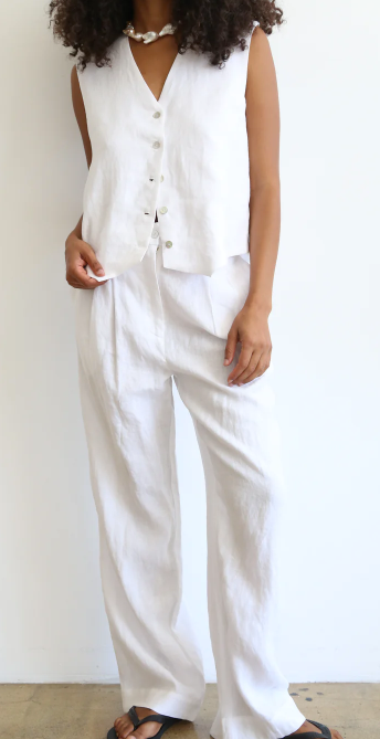 DONNI. The Linen Pleated Pant