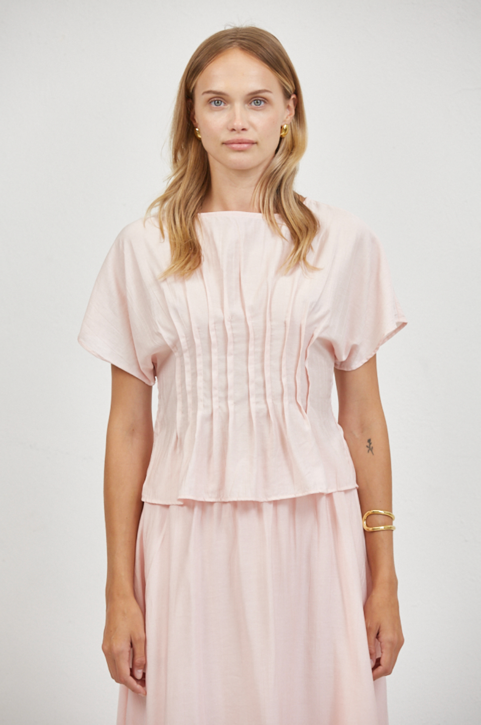 a.ren aurelia pleated top PW2022T2