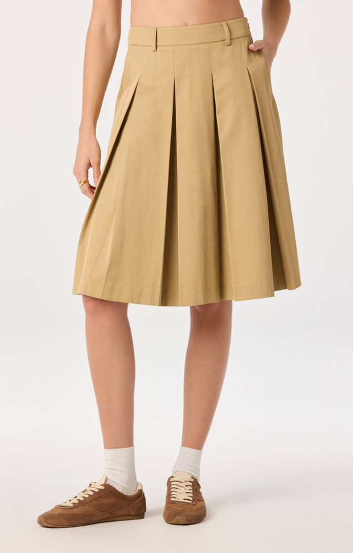 ASTR Alice Pleated Midi Skirt
