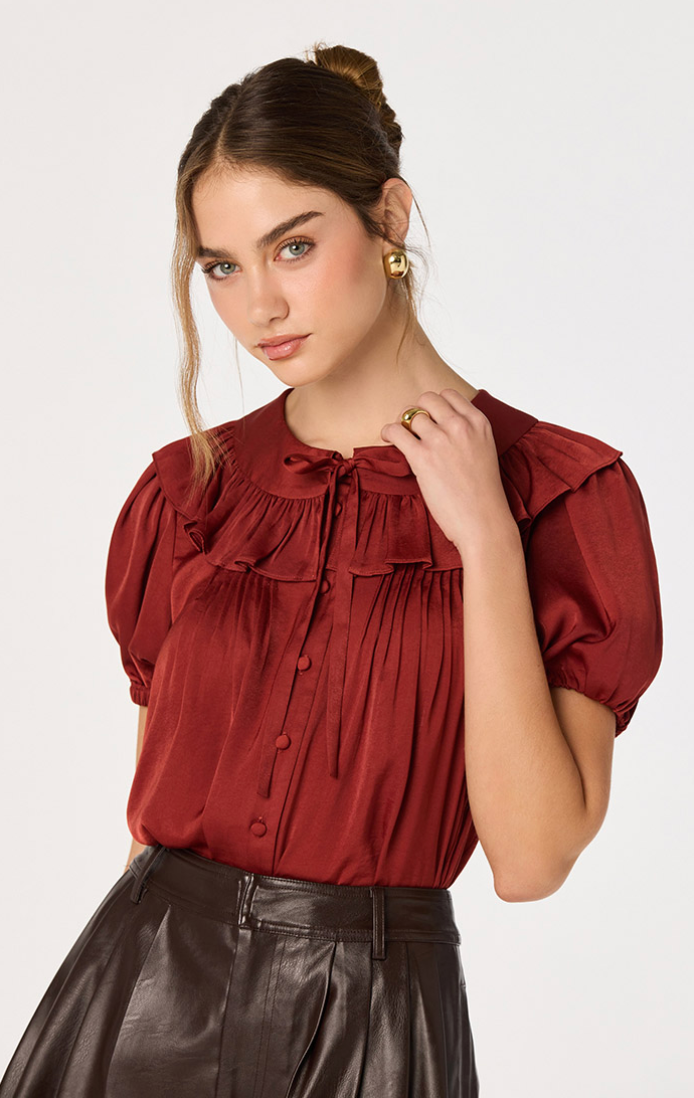 ASTR Zayne Top