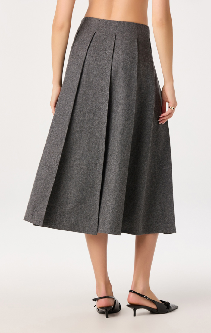 ASTR Kelsie Pleated Midi Skirt