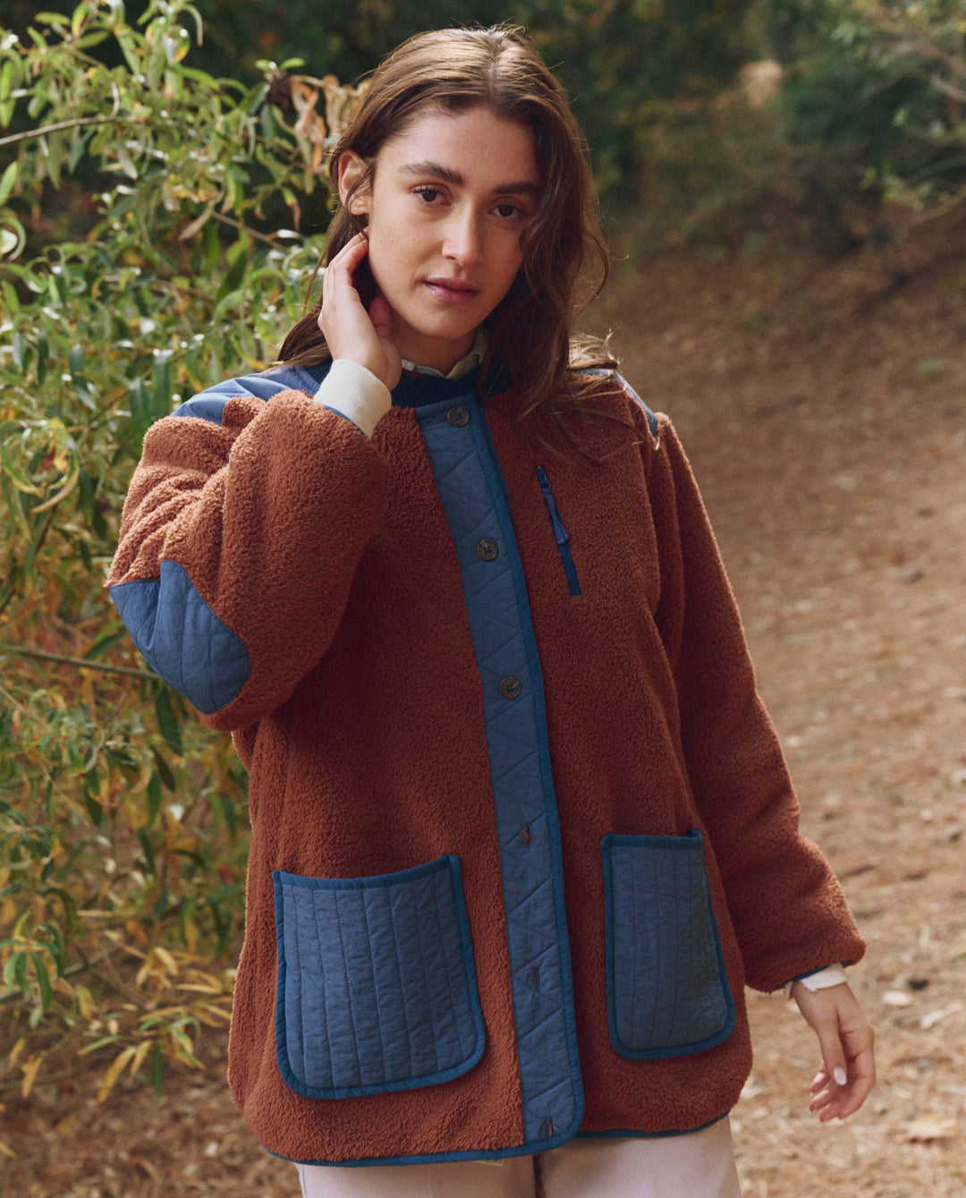 The Great The Plush Tundra Jacket in Chocolate & Navy