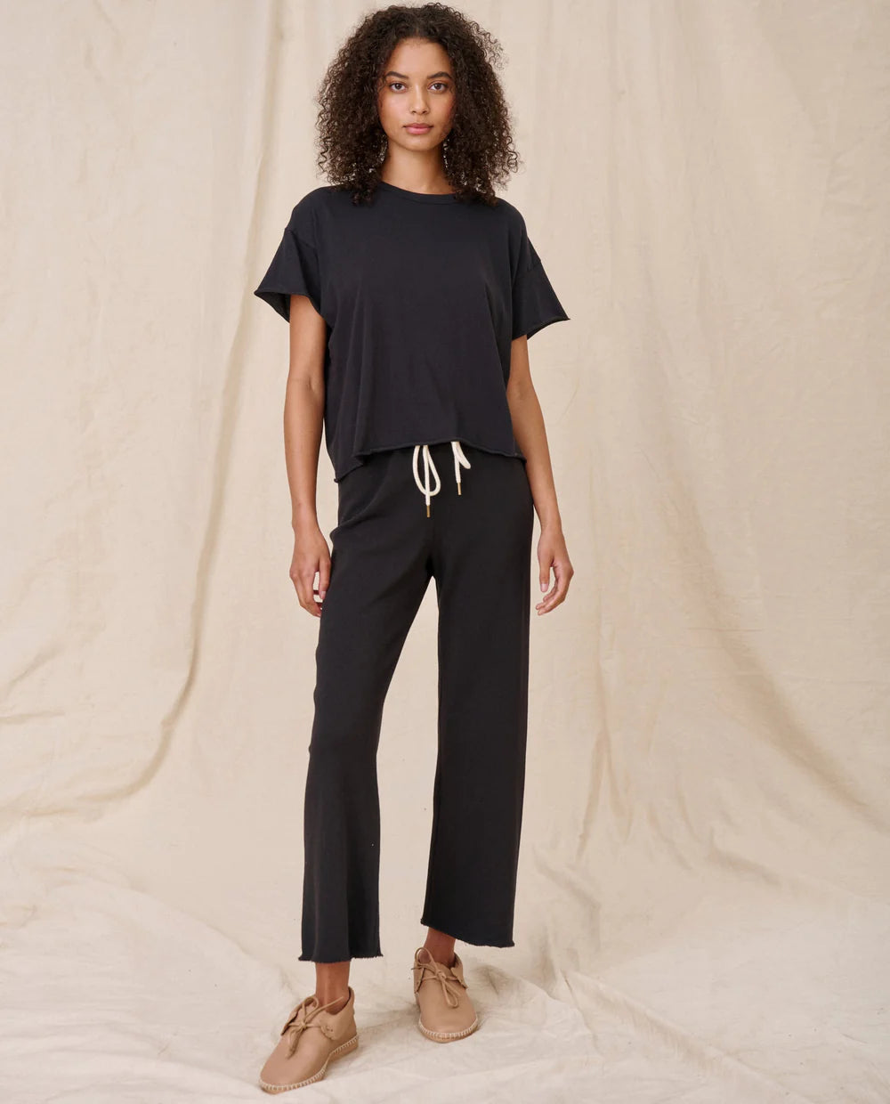 The Great The Wide Leg Cropped Sweatpant B913085