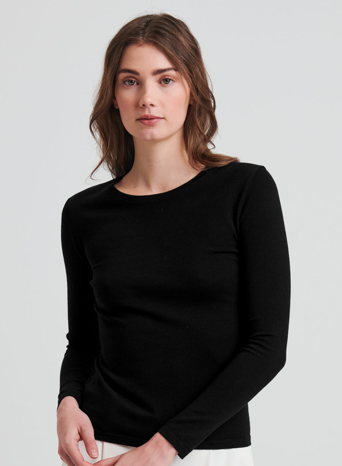 Patrick Assaraf Long Sleeve Fitted Extrafine Merino Crew W116C42