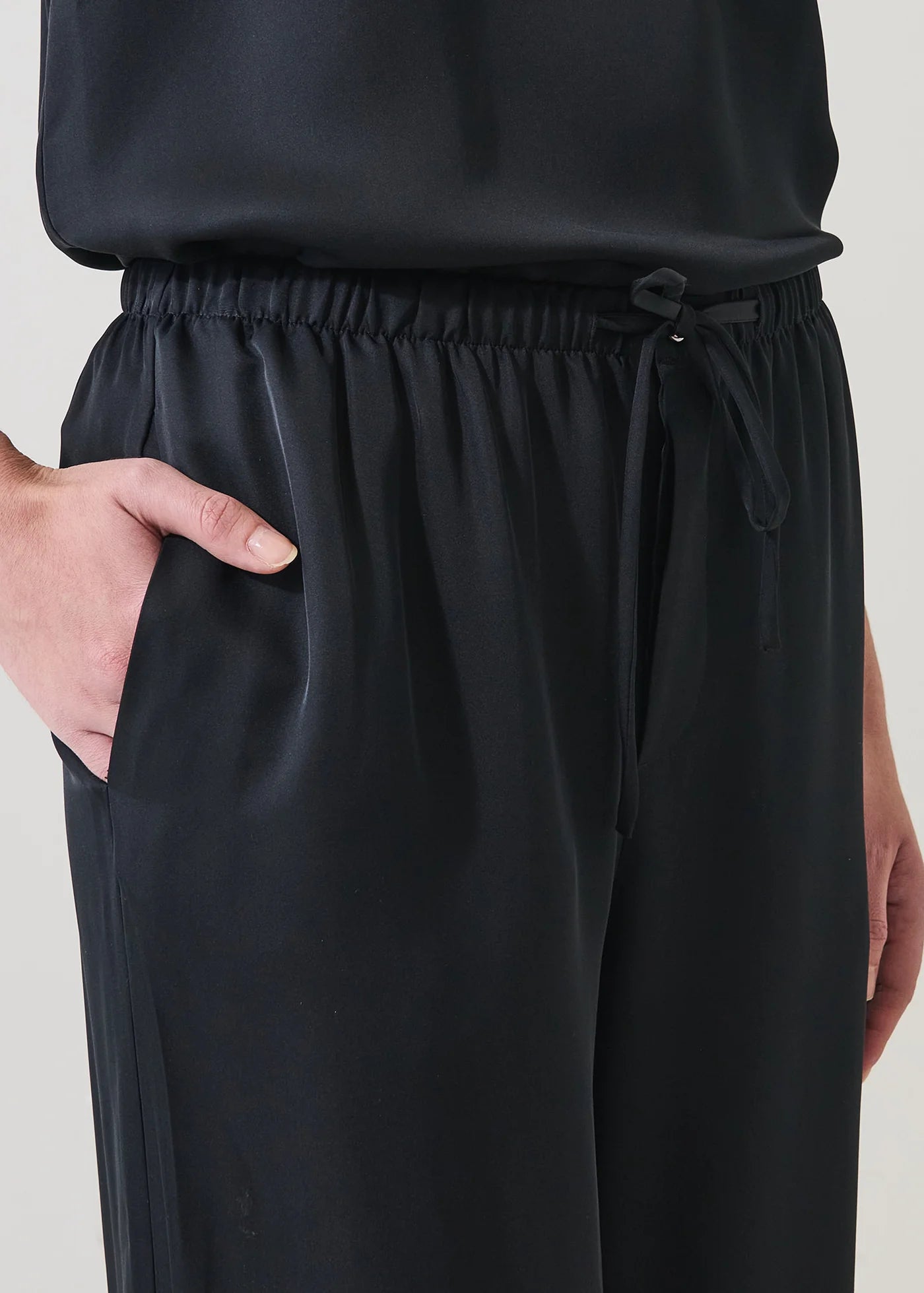 Patrick Assaraf Silk Satin Drawstring Pant W47A15B