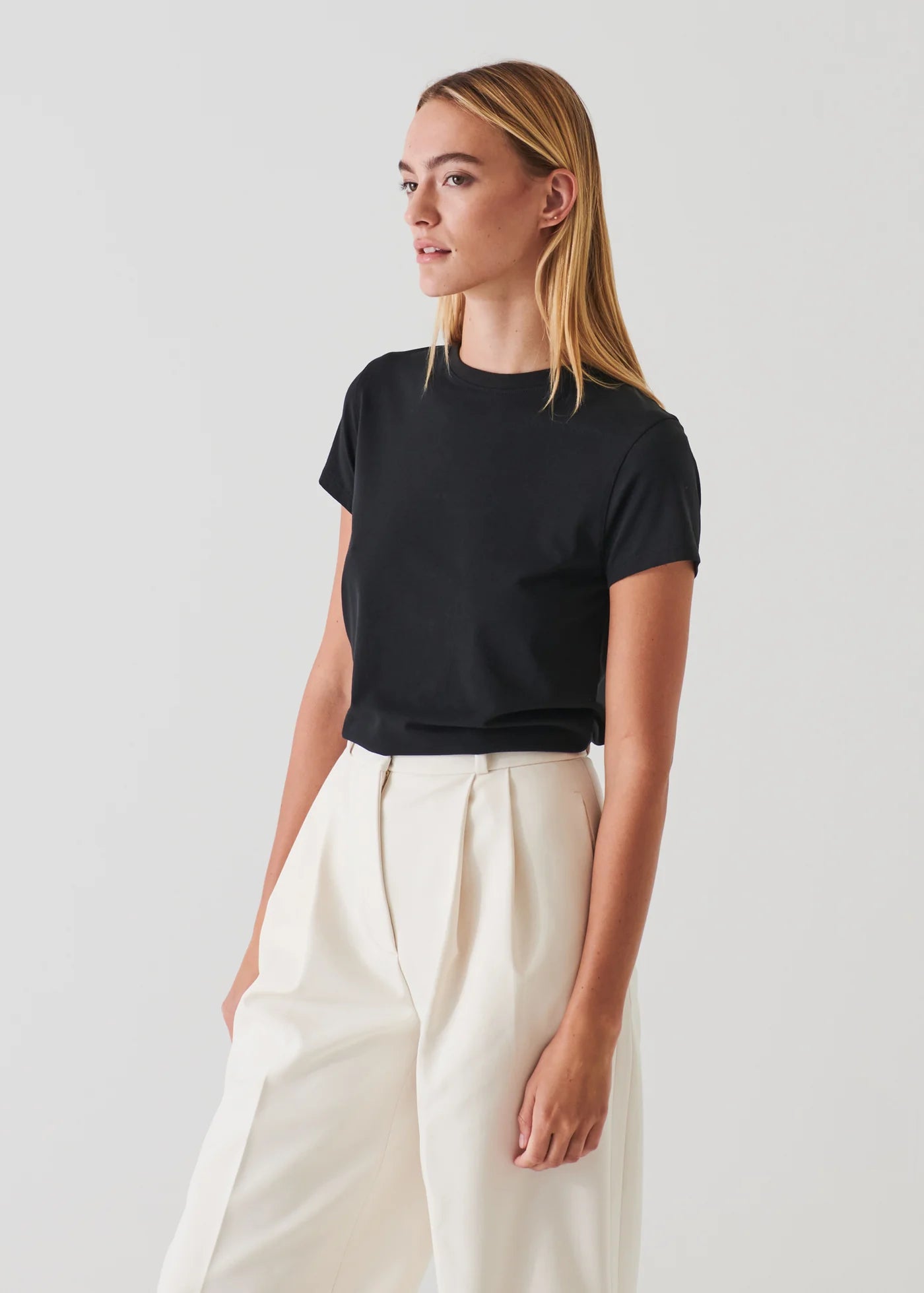 Patrick Assaraf Iconic Fitted Crew W95C03